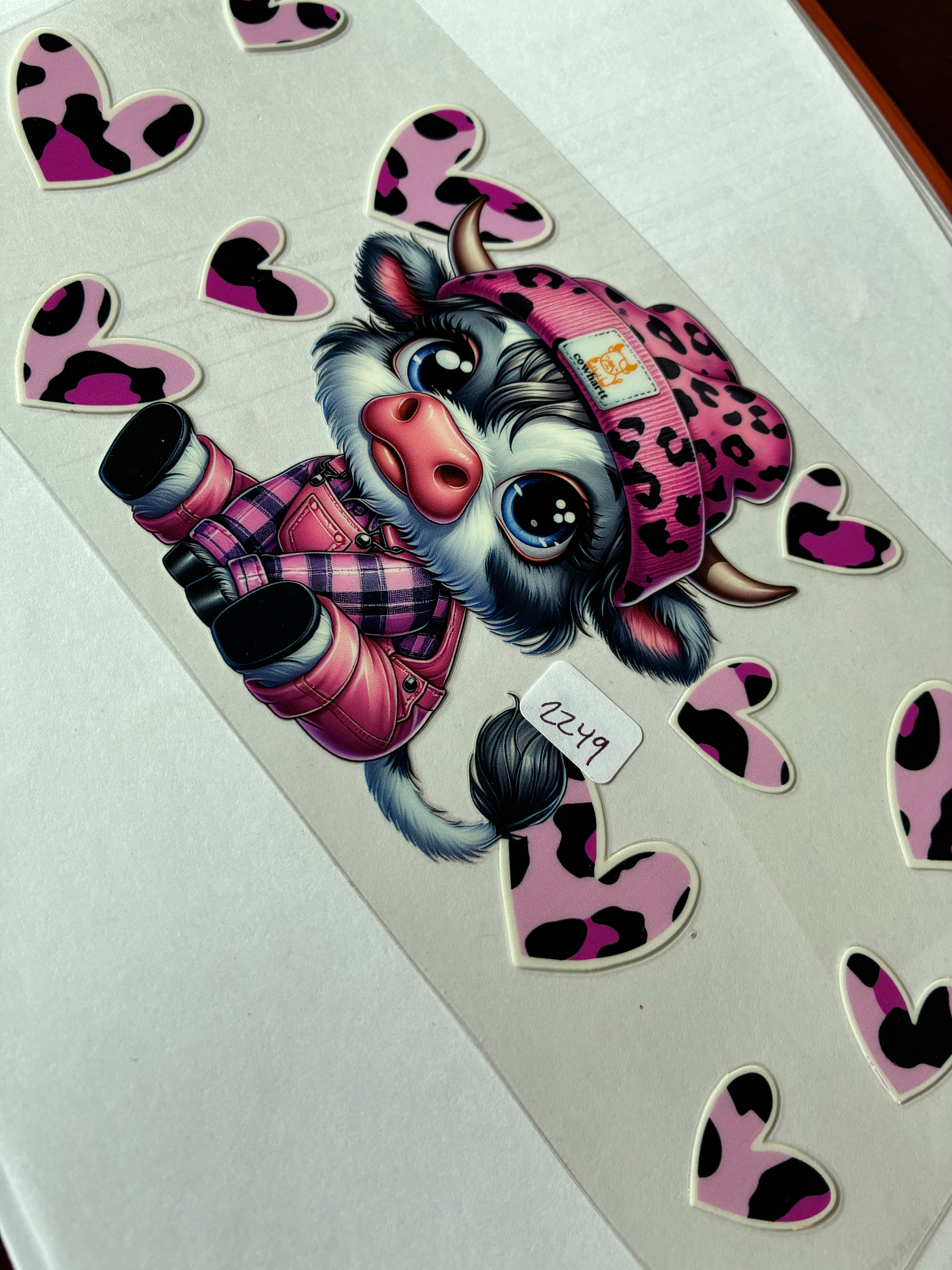 Cow with leopard hearts 2249