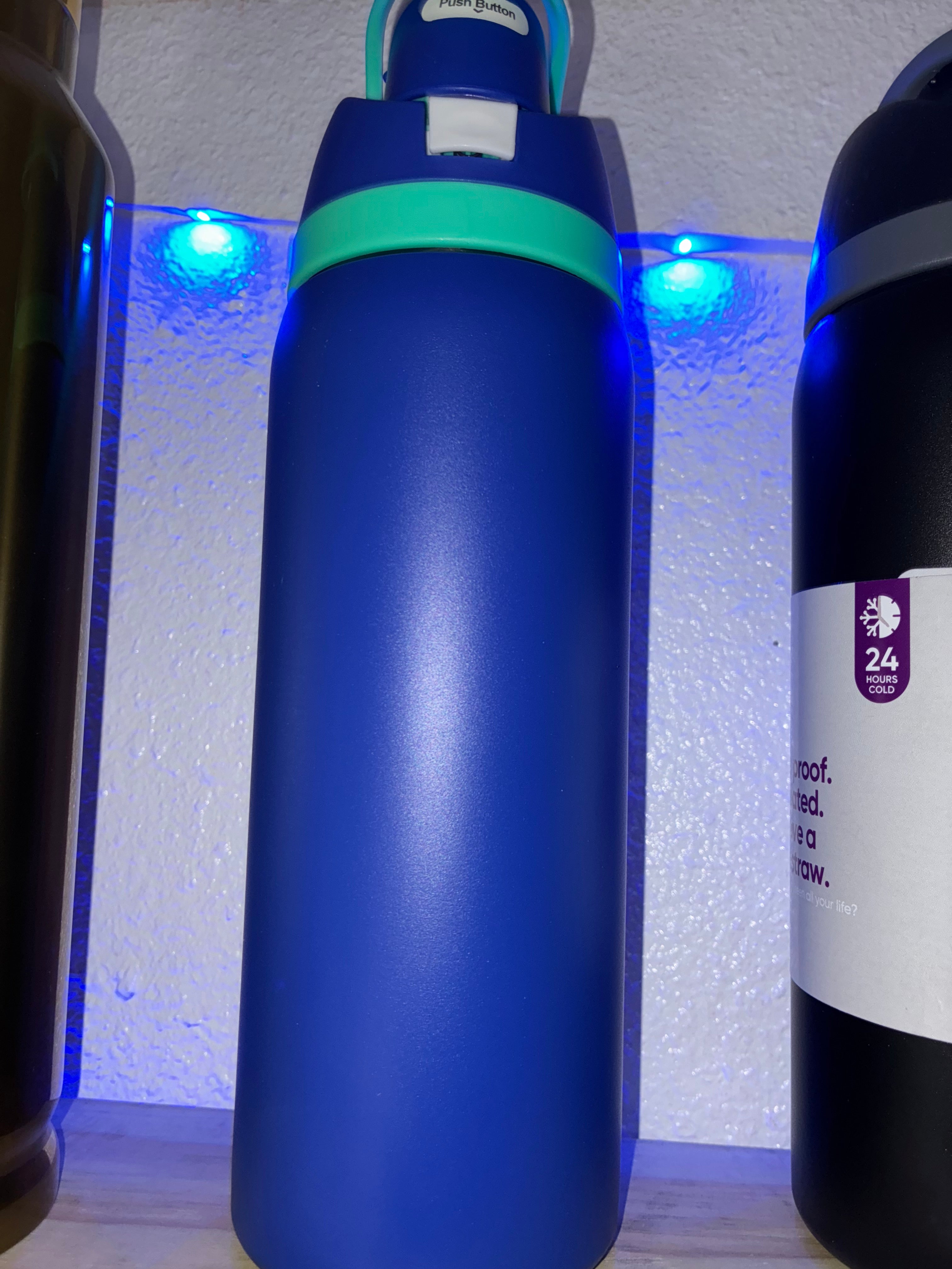 32oz water bottle blue