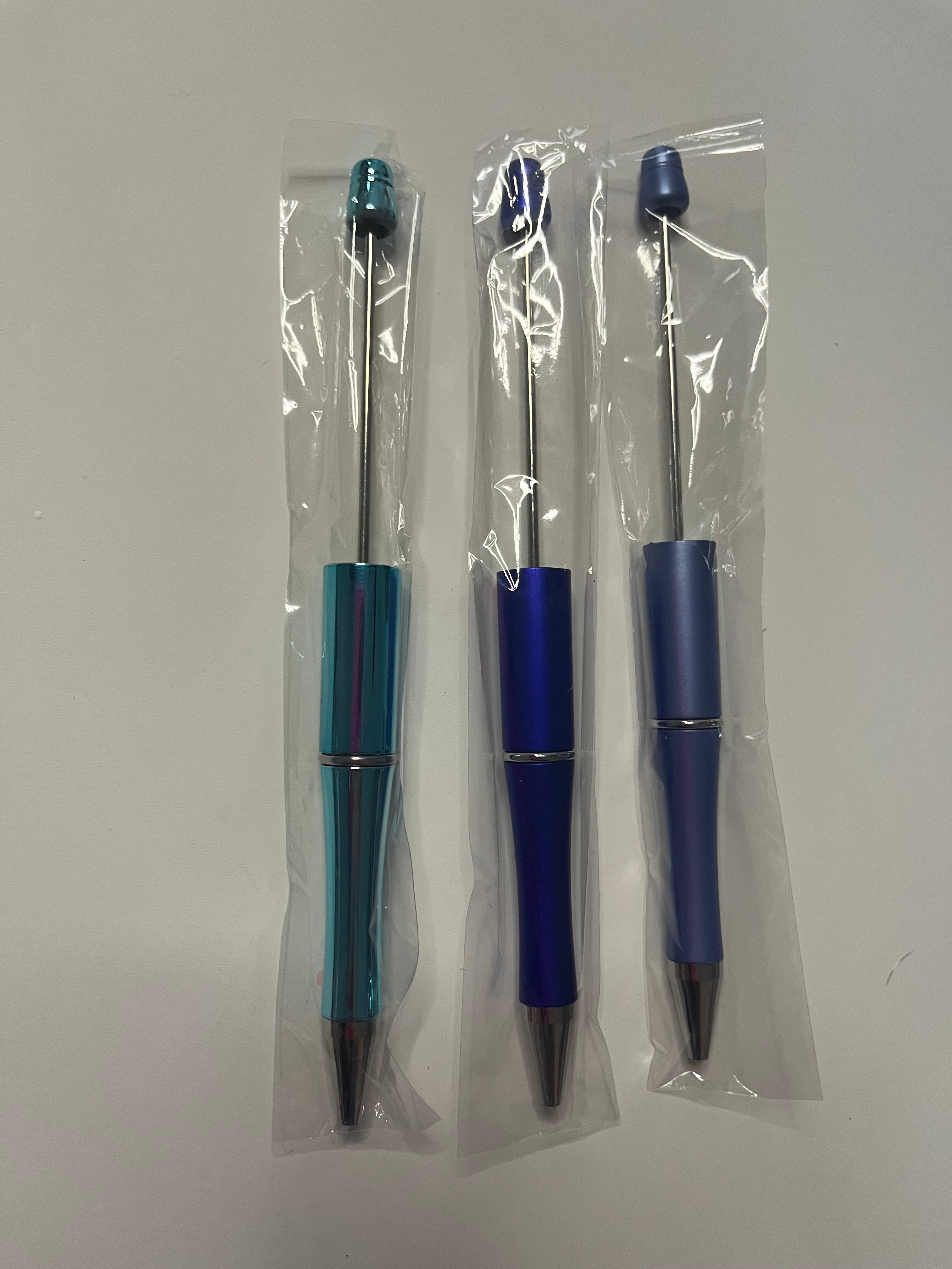 Beadable pen colors