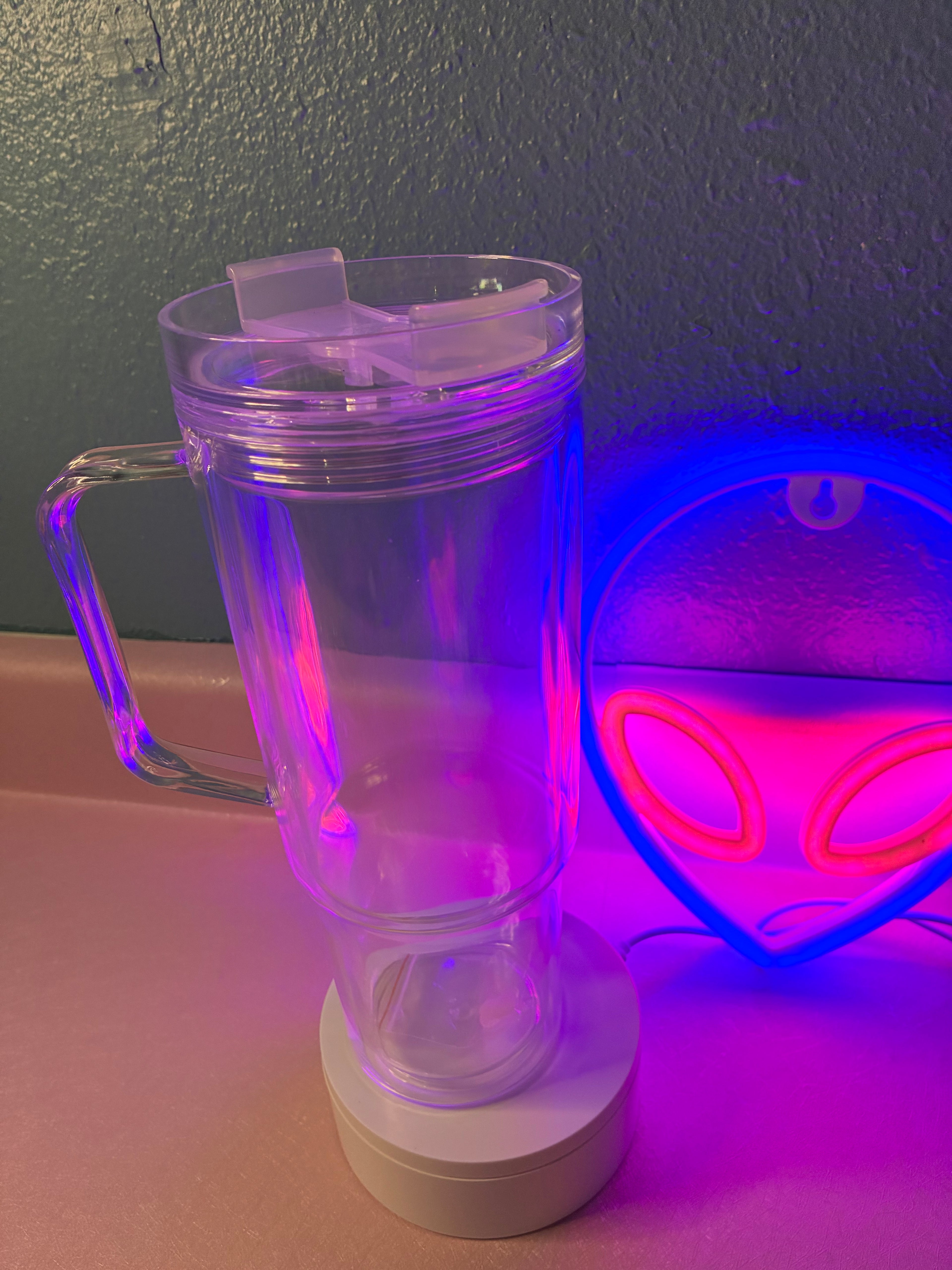 40oz snow globe cup with handle