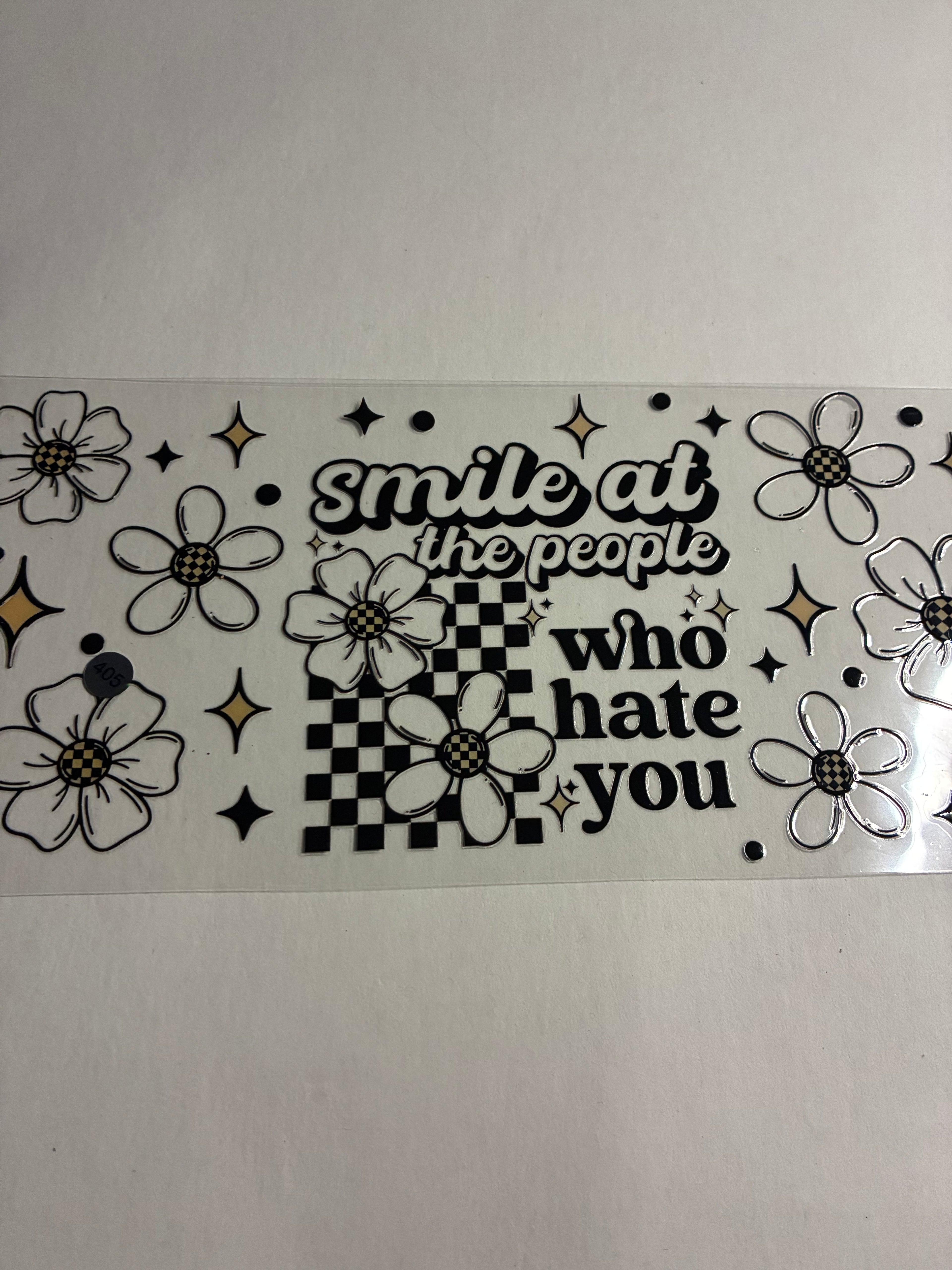 Cup wrap Daisy checkered ( smile at the people who hate you) 405