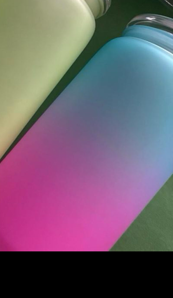 Ombré plastic cup