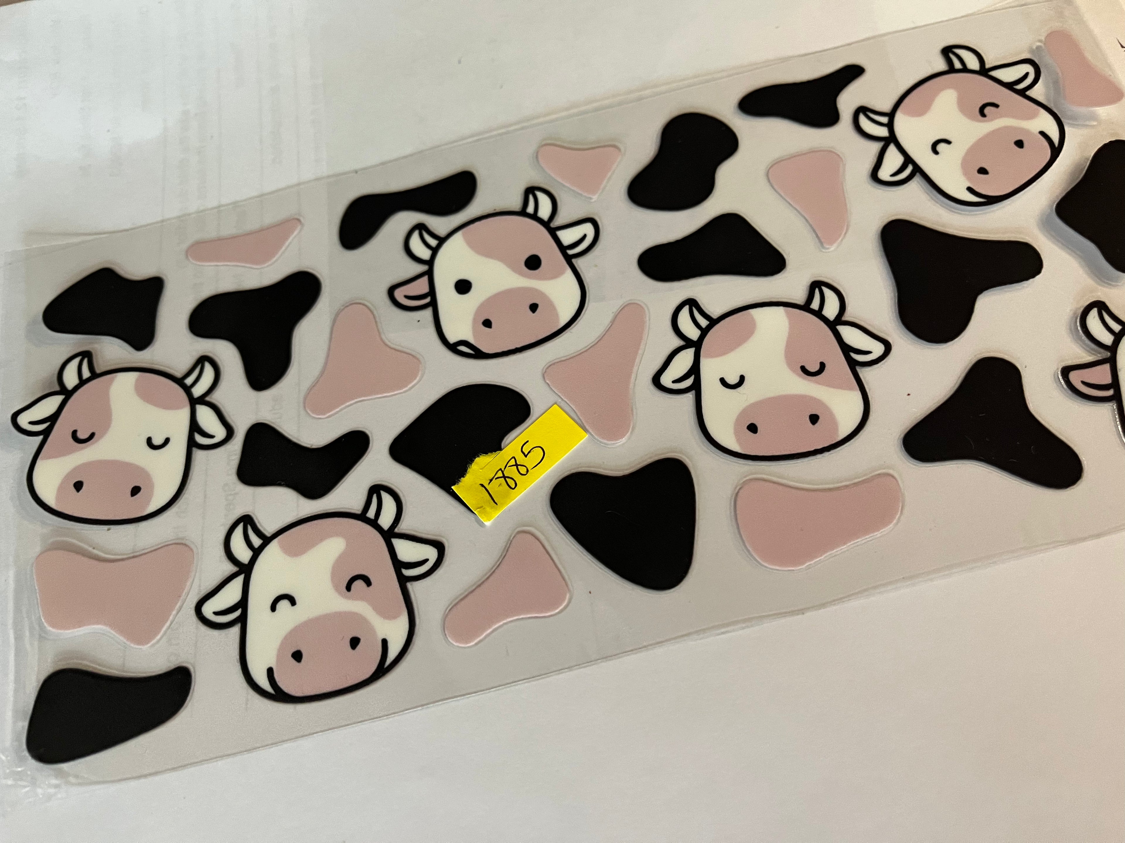 Black and pink cow print 1885