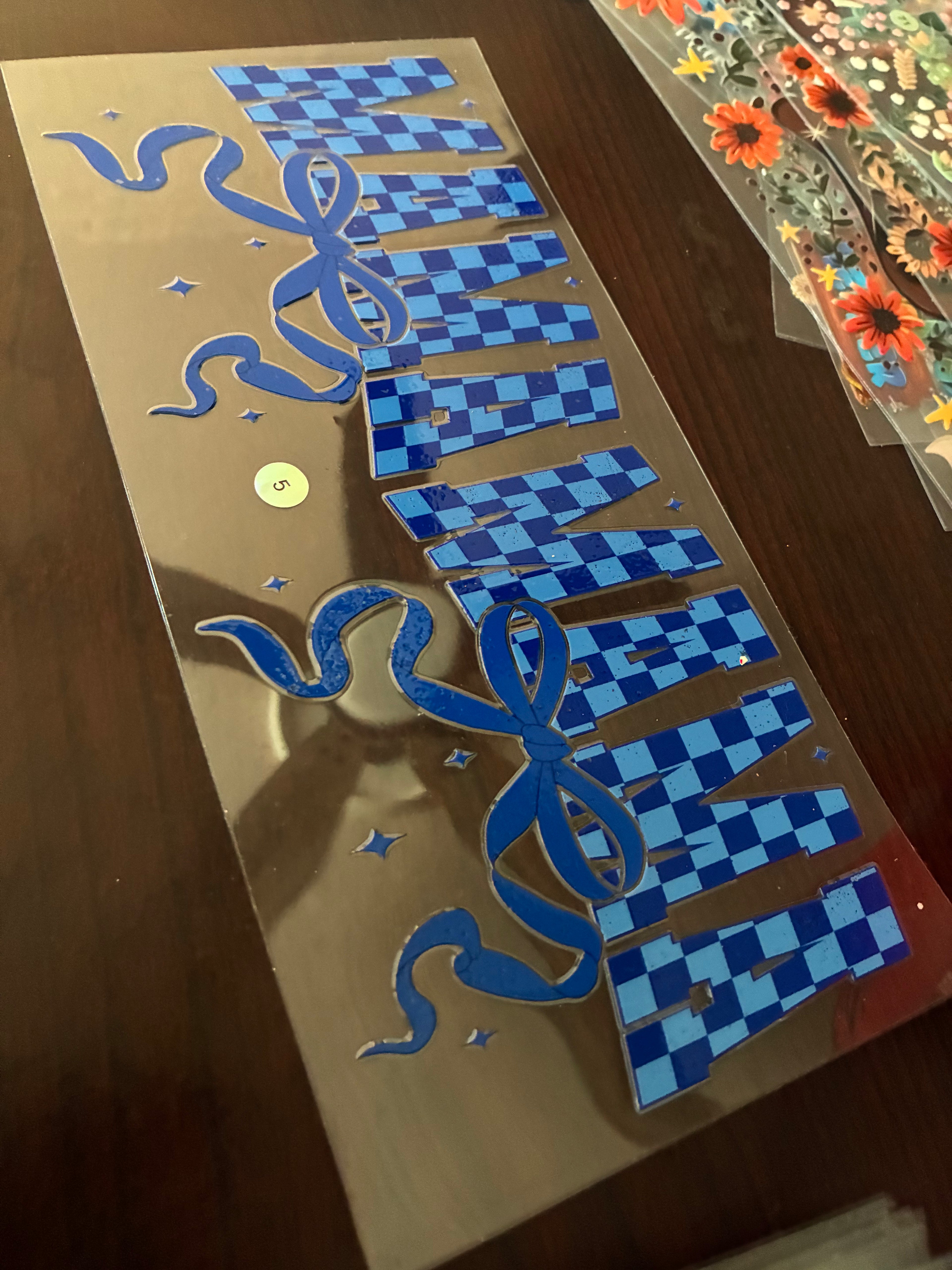 Mama blue checkered 5
