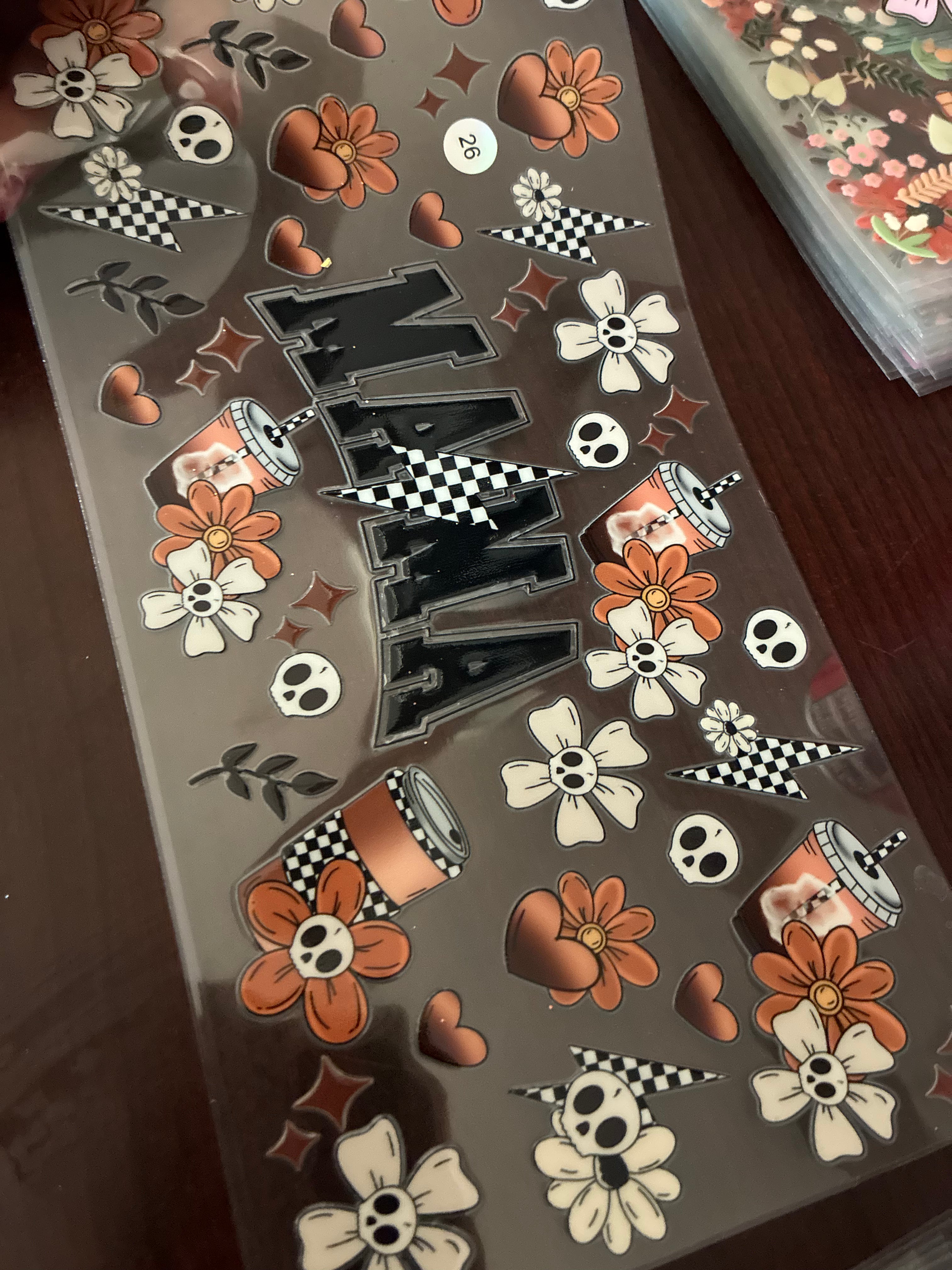 Mama skull checkered 26