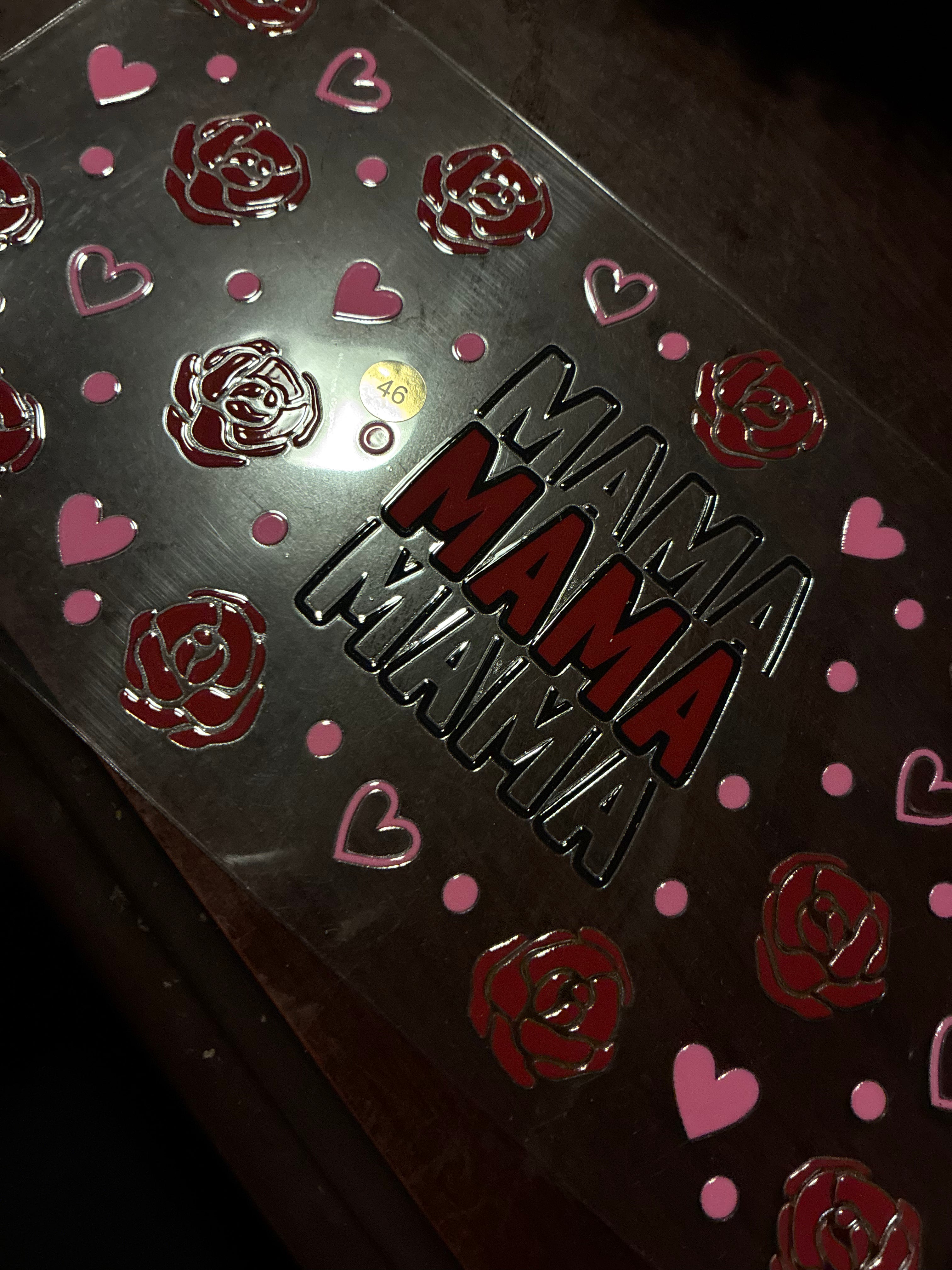 Mama with roses 46