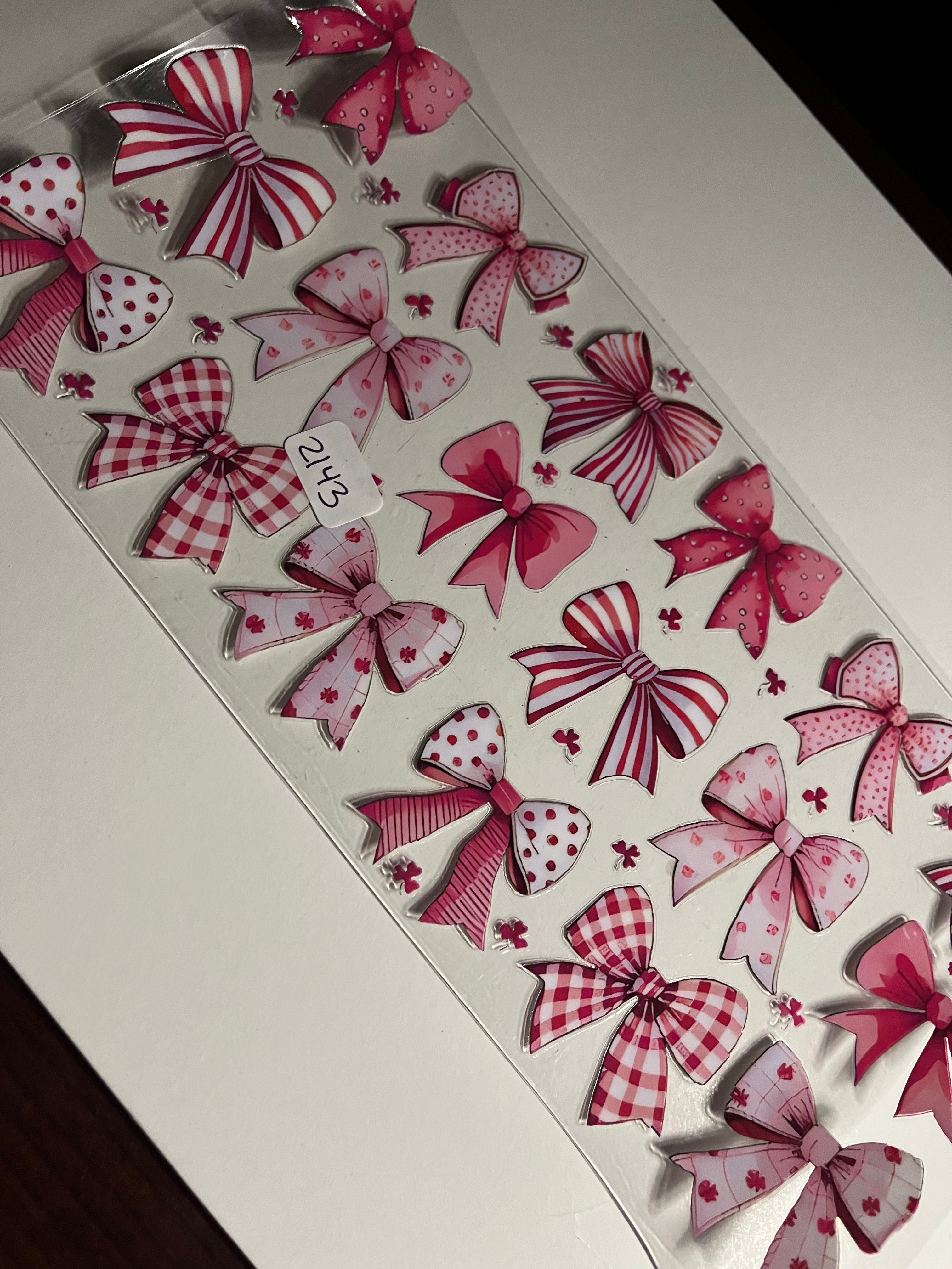 Pink bows 2143