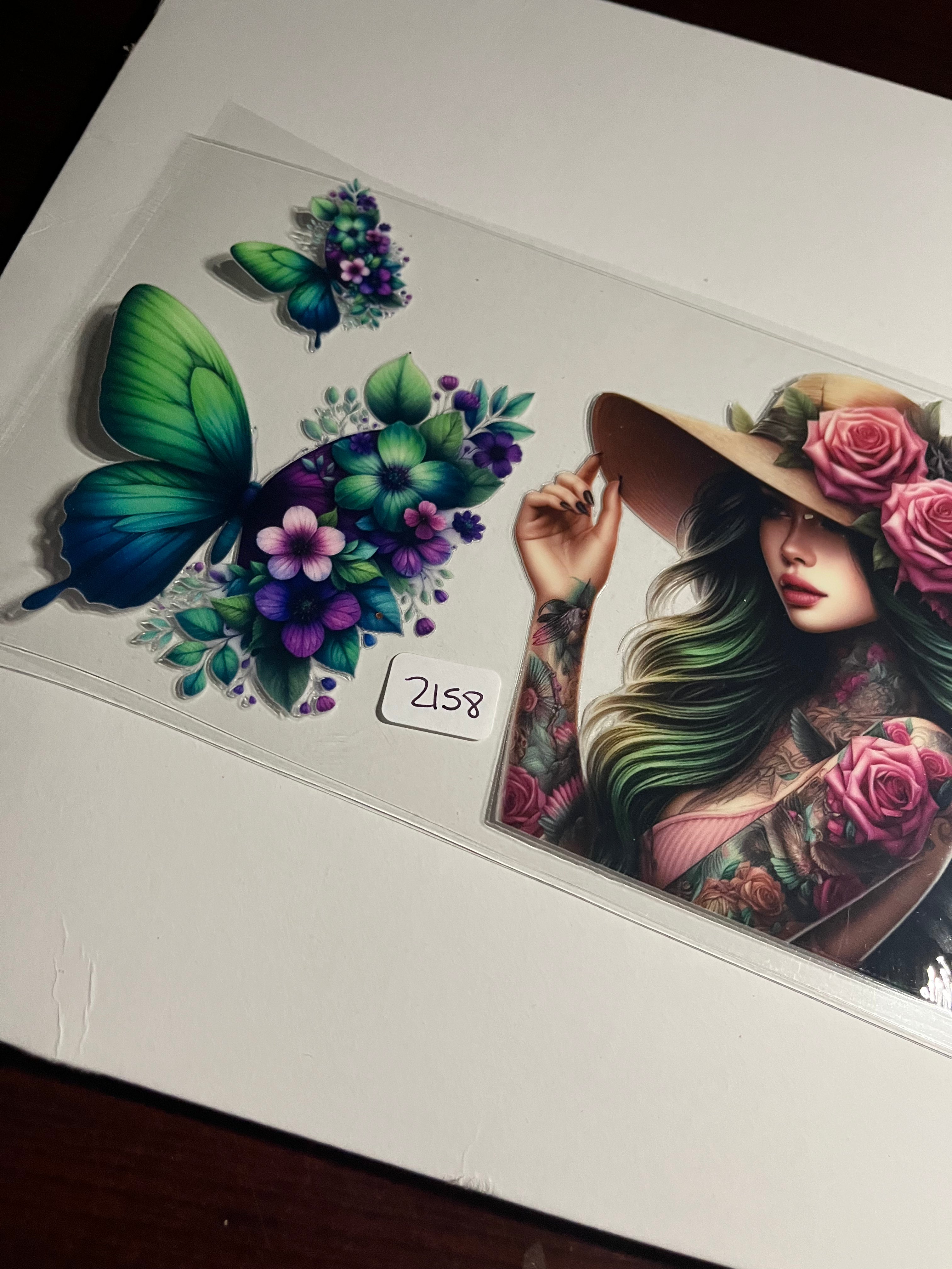 Girl with hat tat 2158