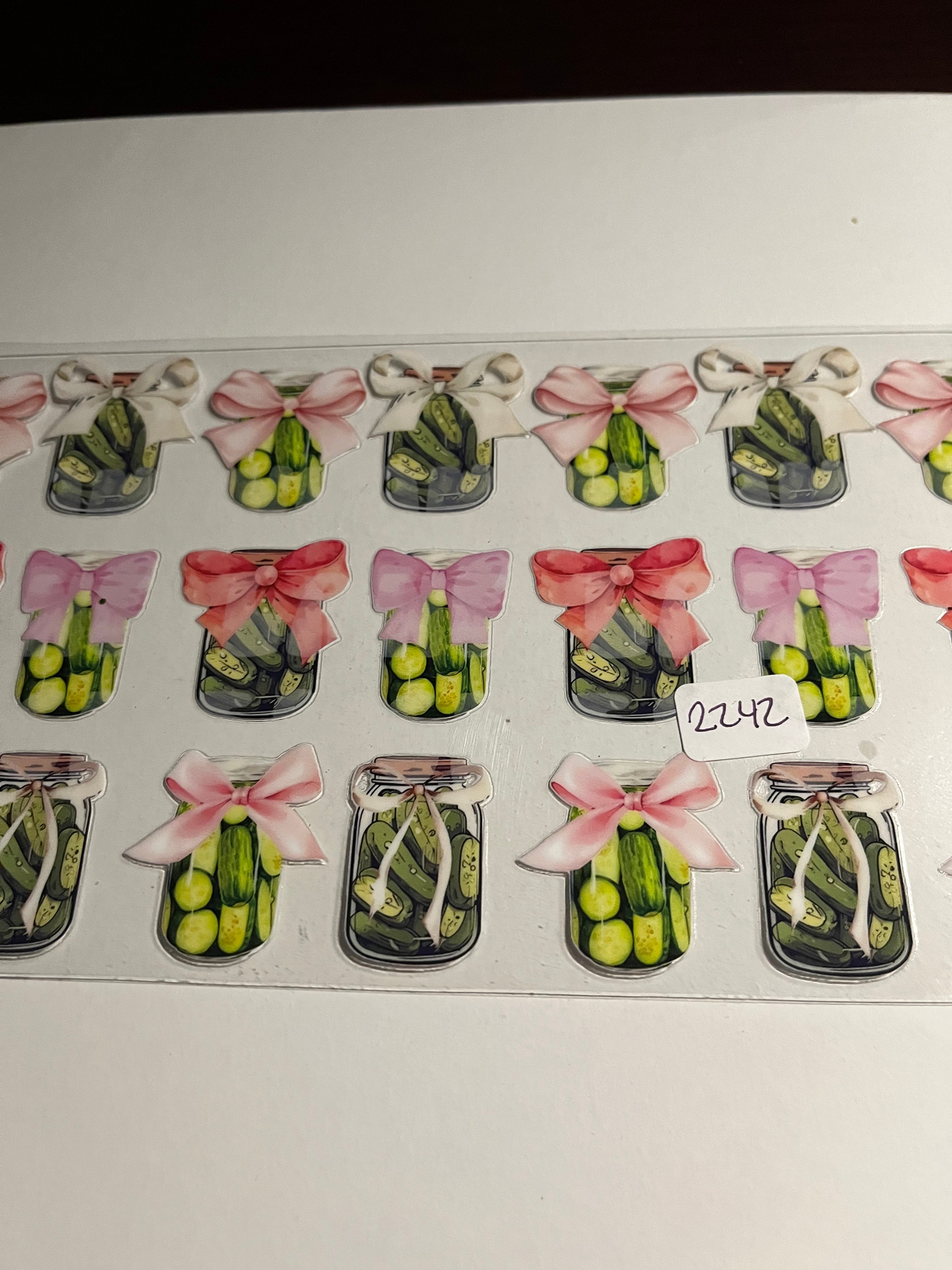 Pickles bows 2242