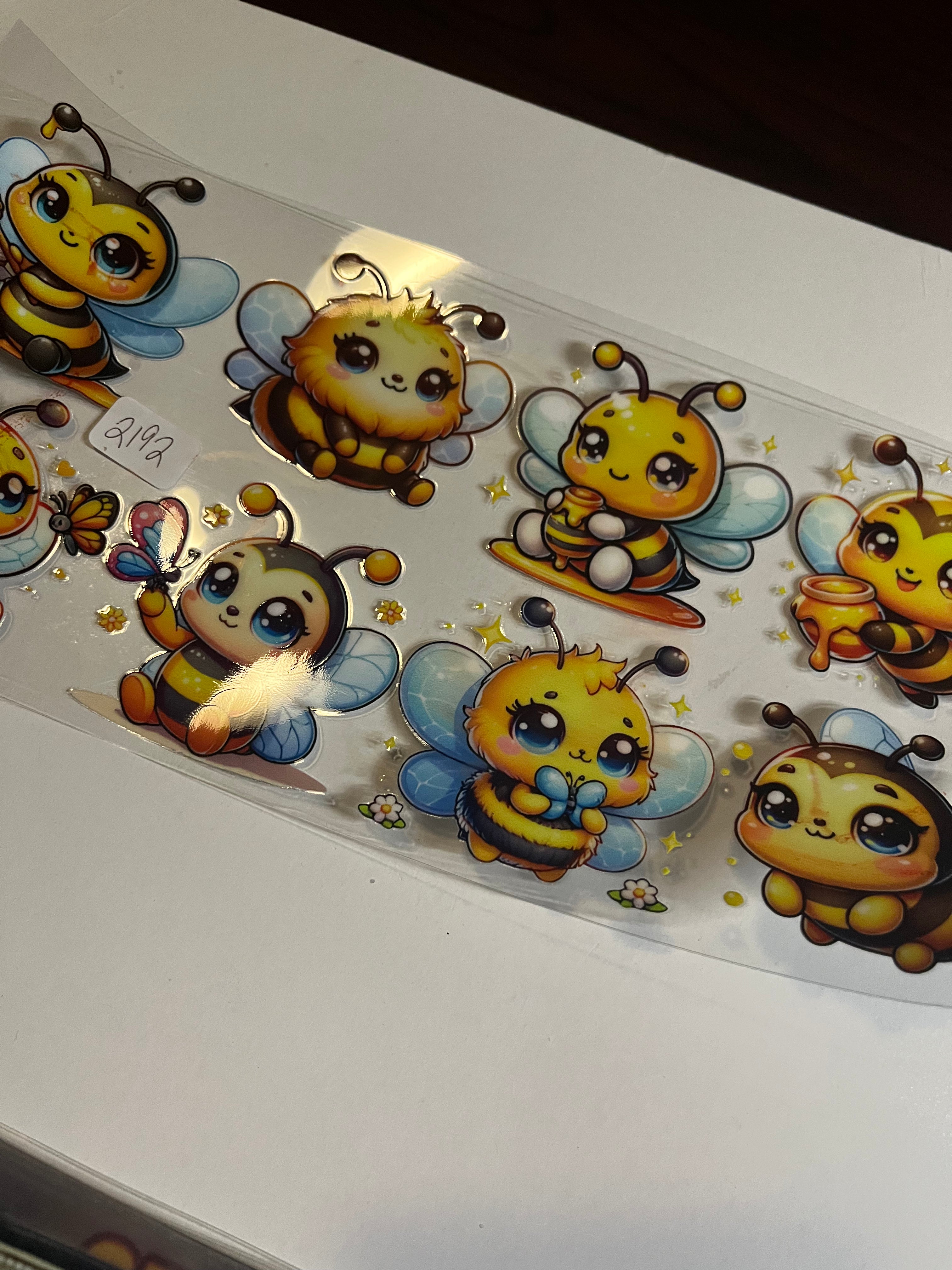 Bee cute 2192