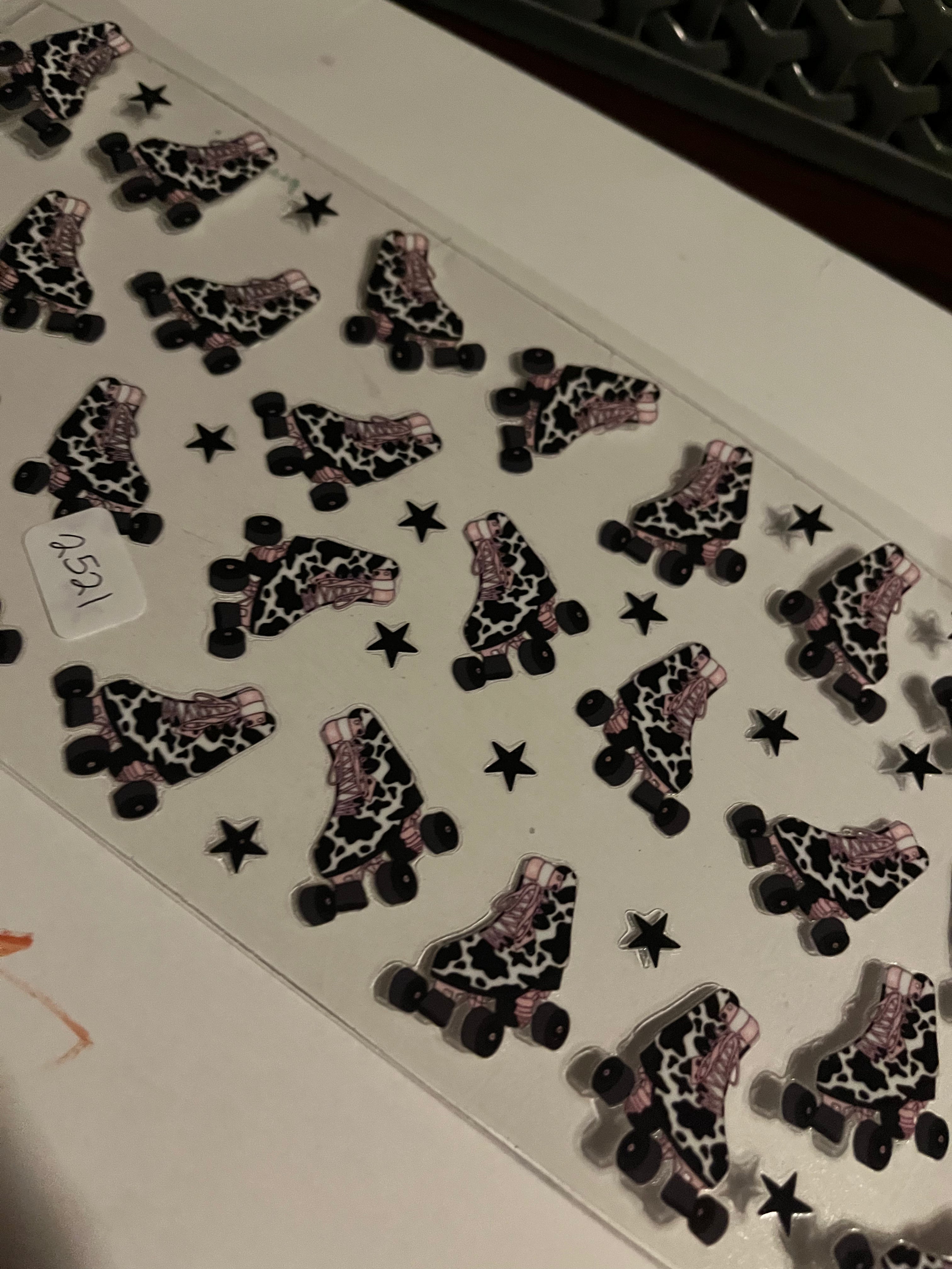 Cow skates 2521