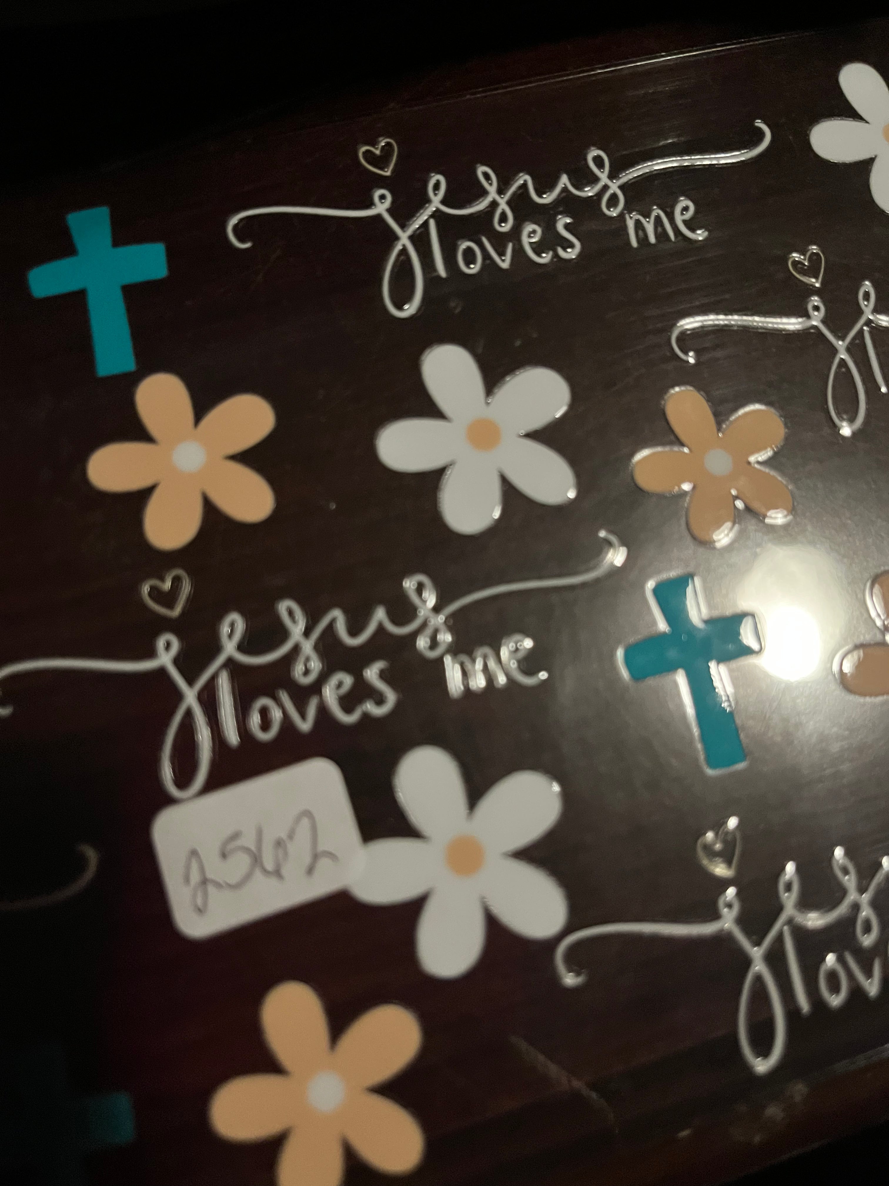 Jesus loves me 2562