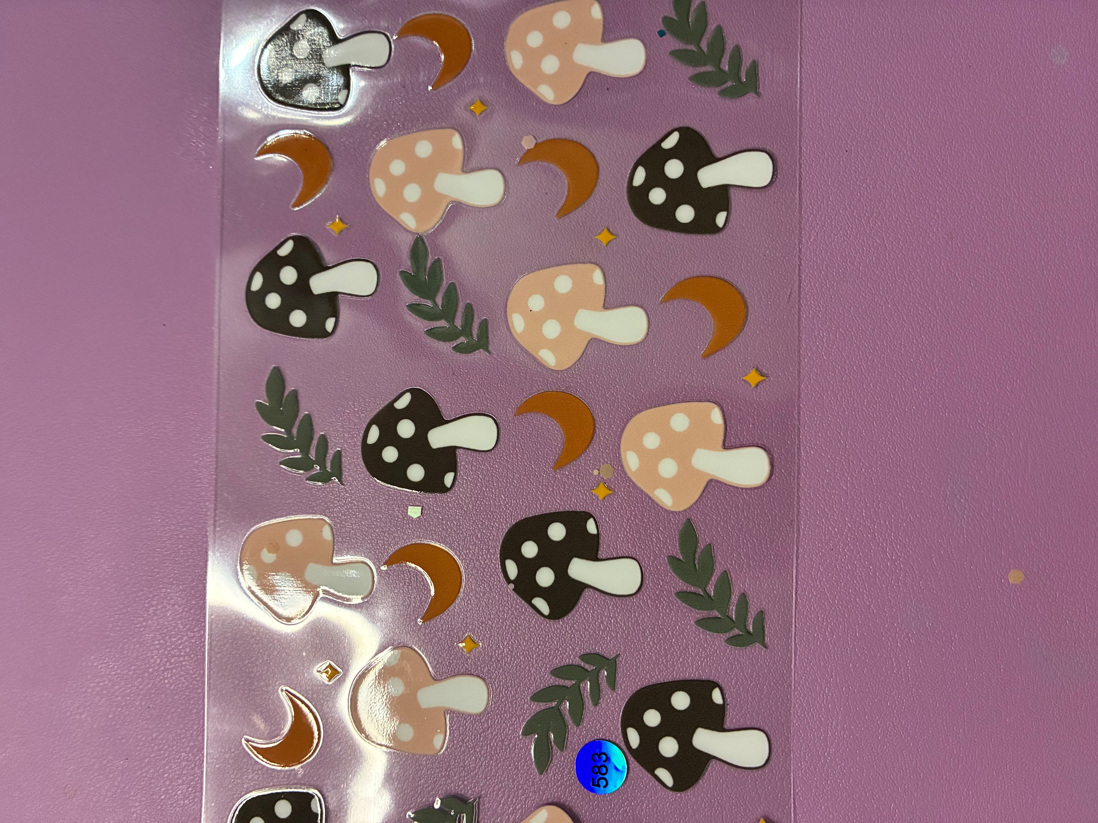 Mushrooms with moon cup wrap 583