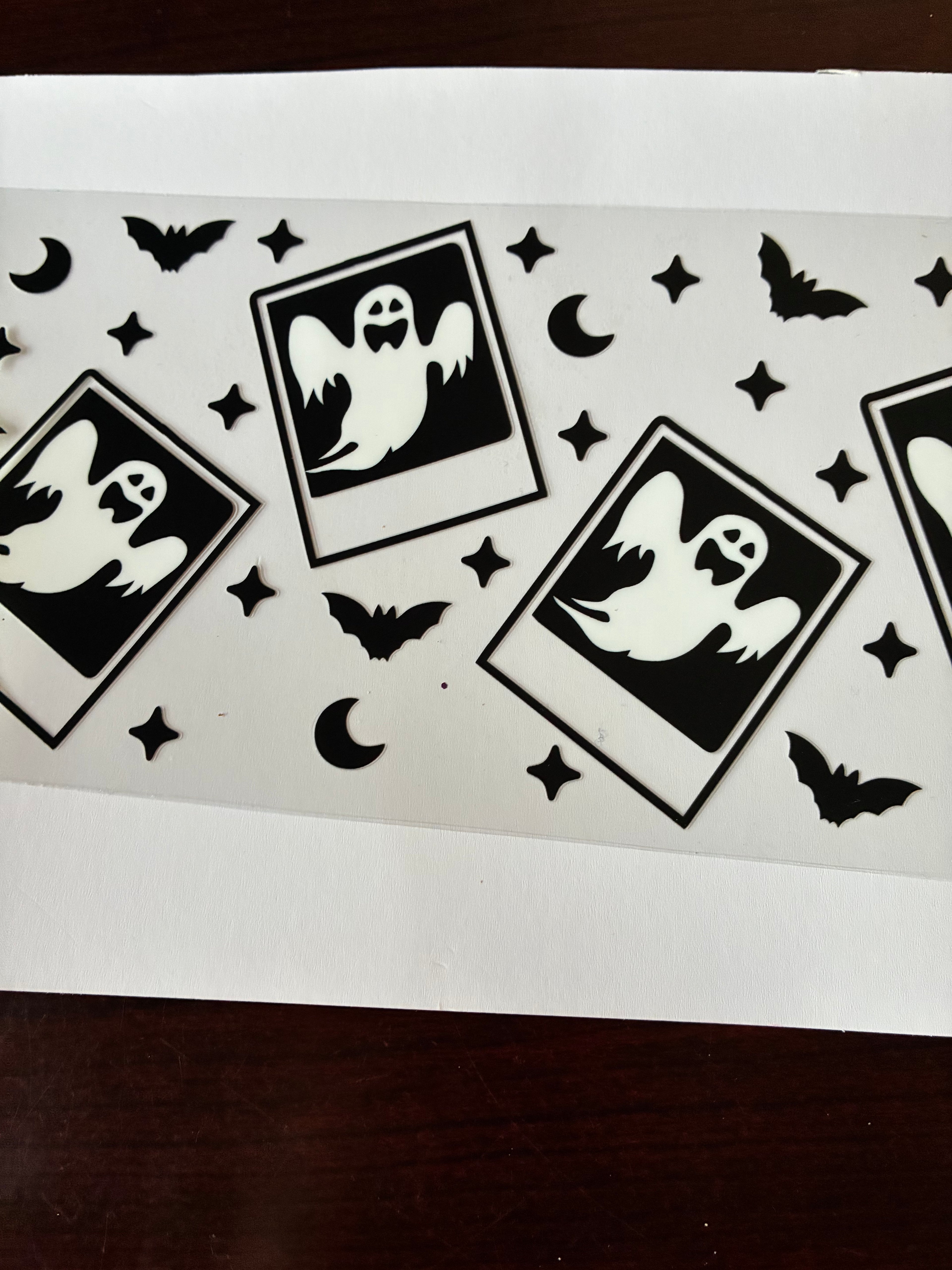 Ghost in polaroid 685