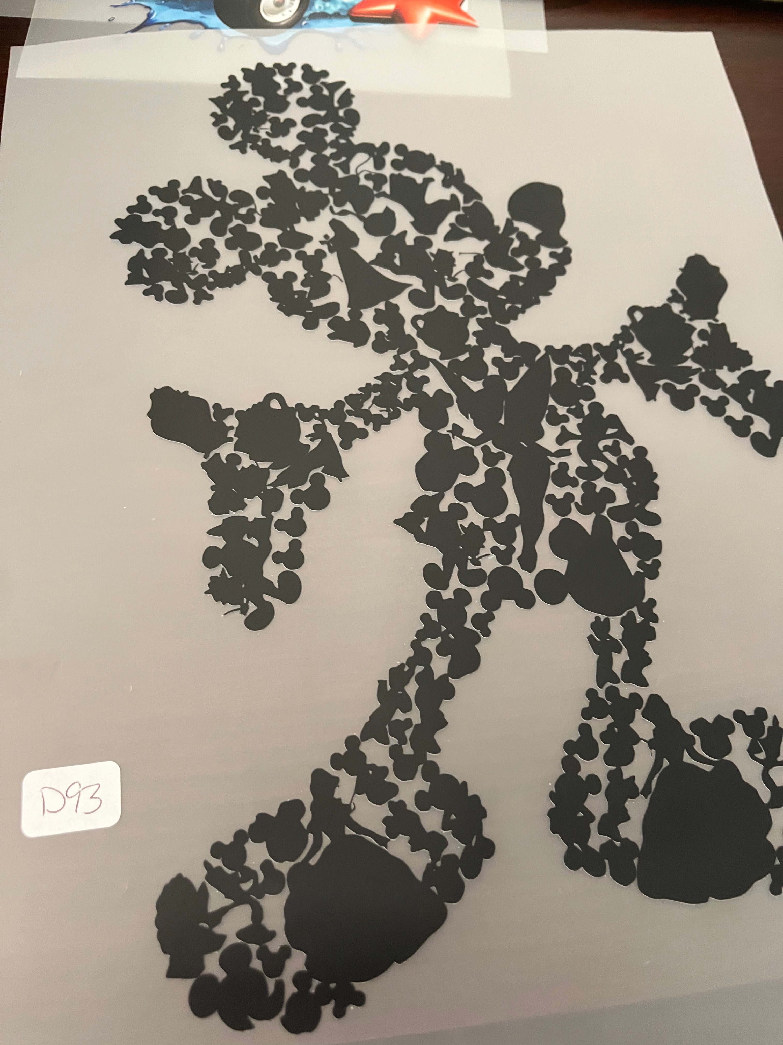 D93
