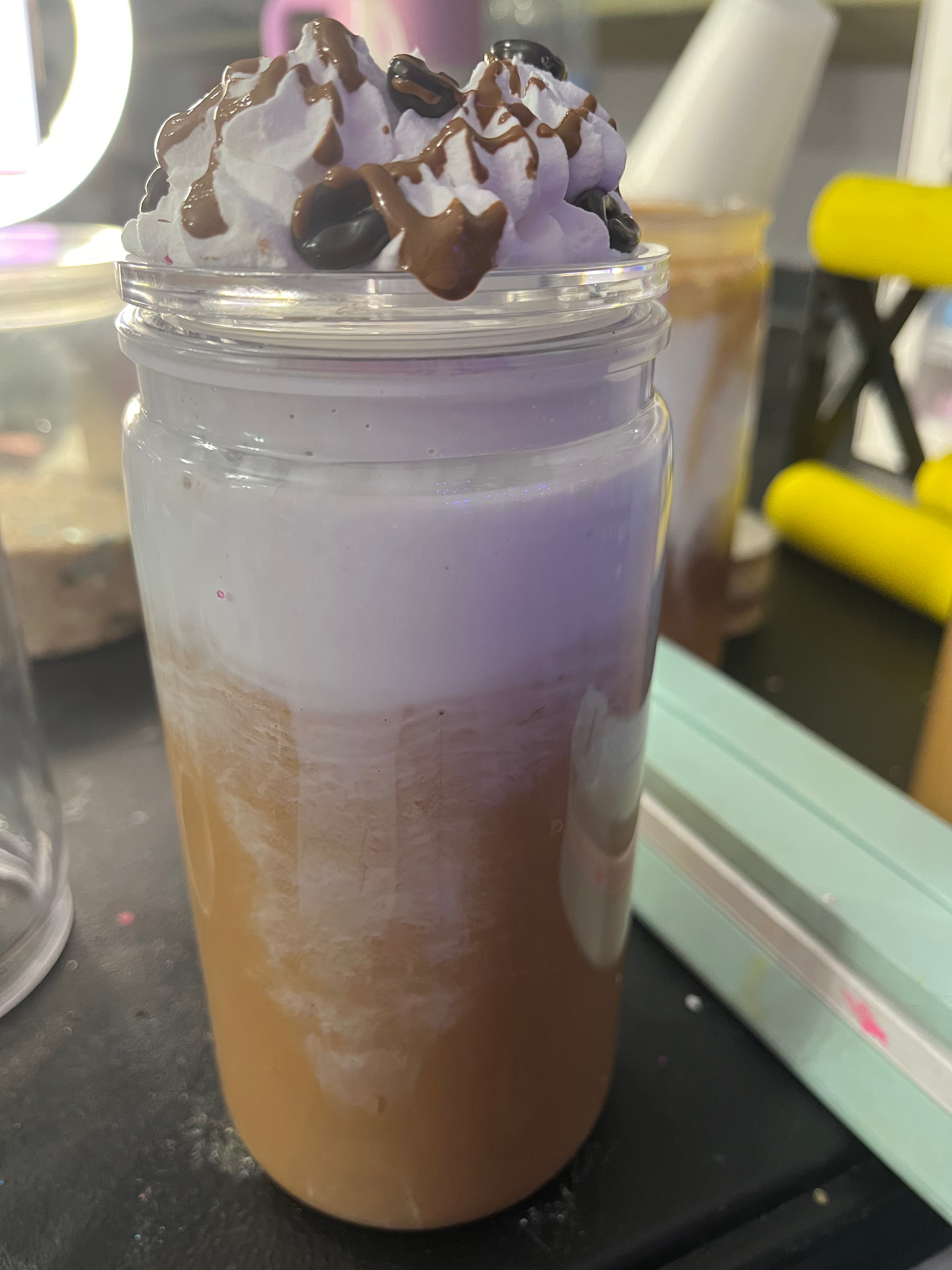 Coffee paint cup with lid