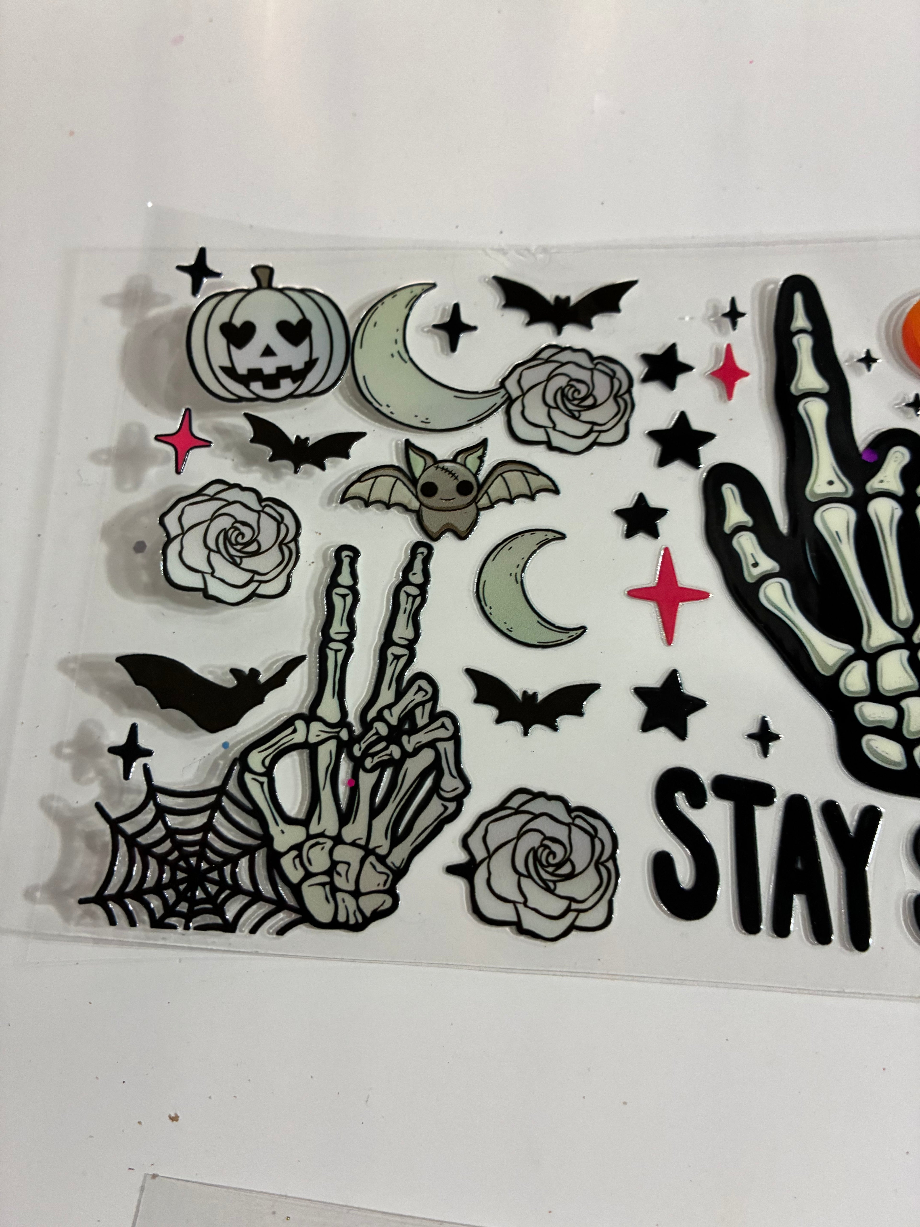 Stay spooky 1039