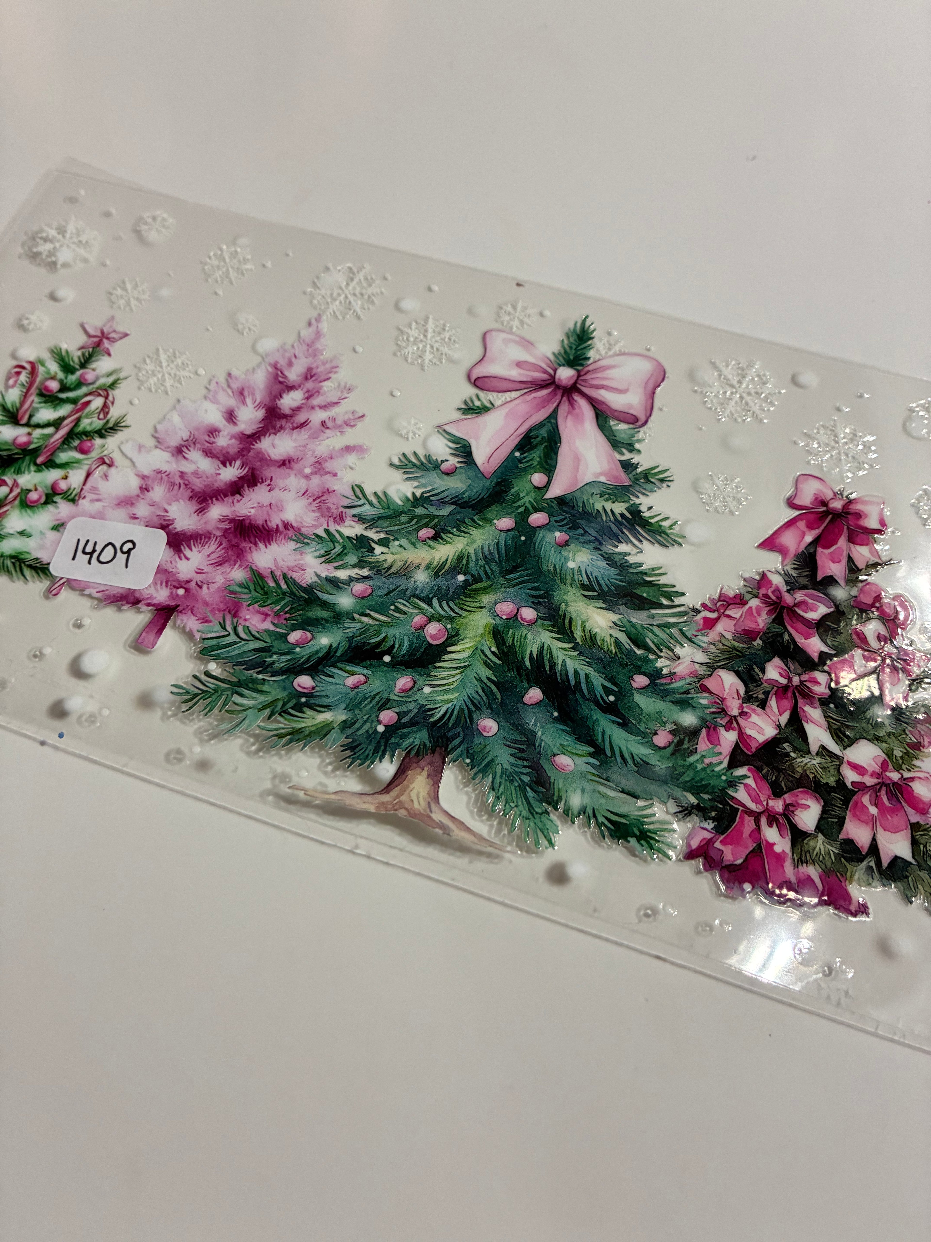 Christmas tree pink 1409
