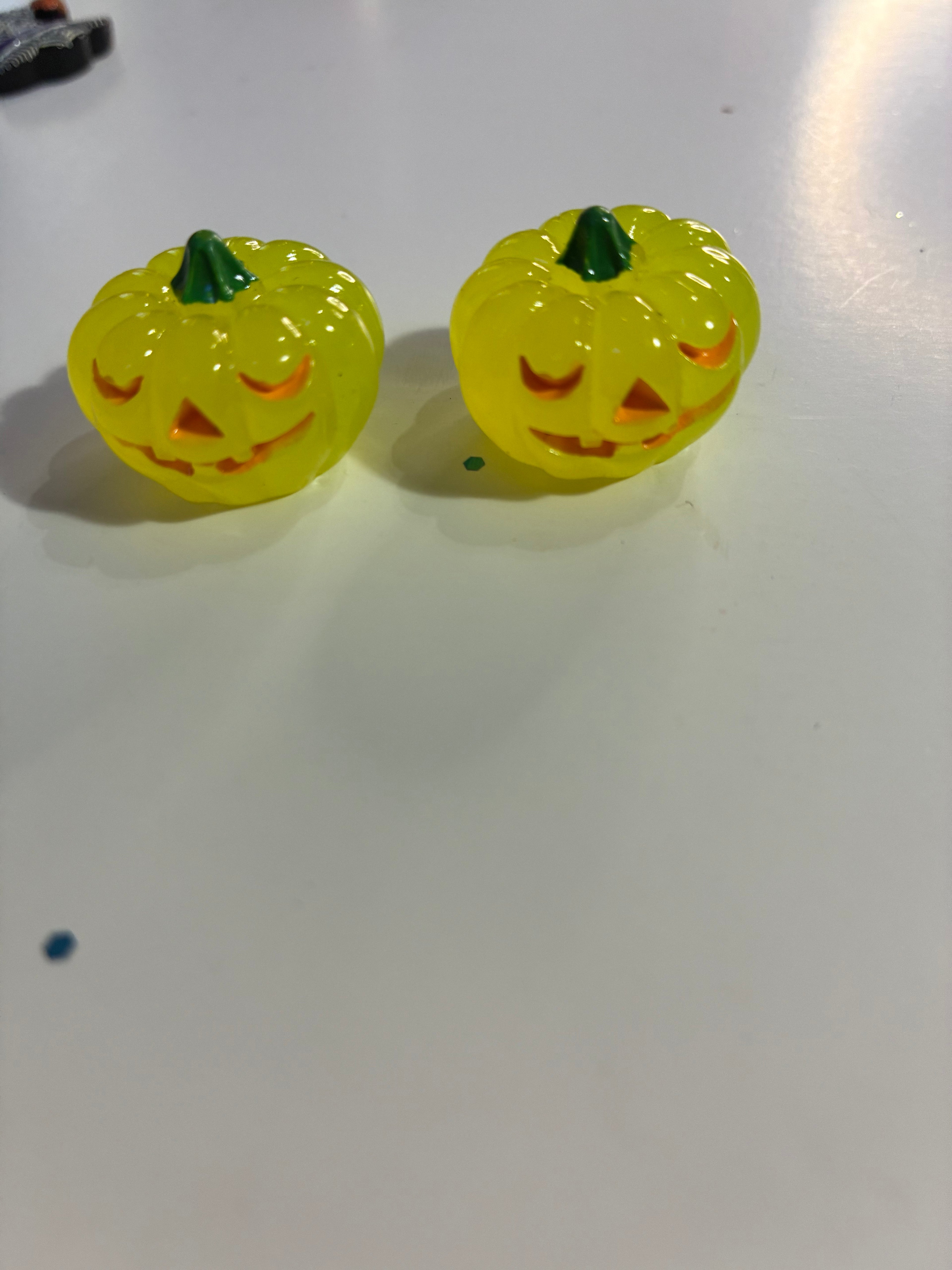 Jack o latern 3d glow in  dark (1 piece)