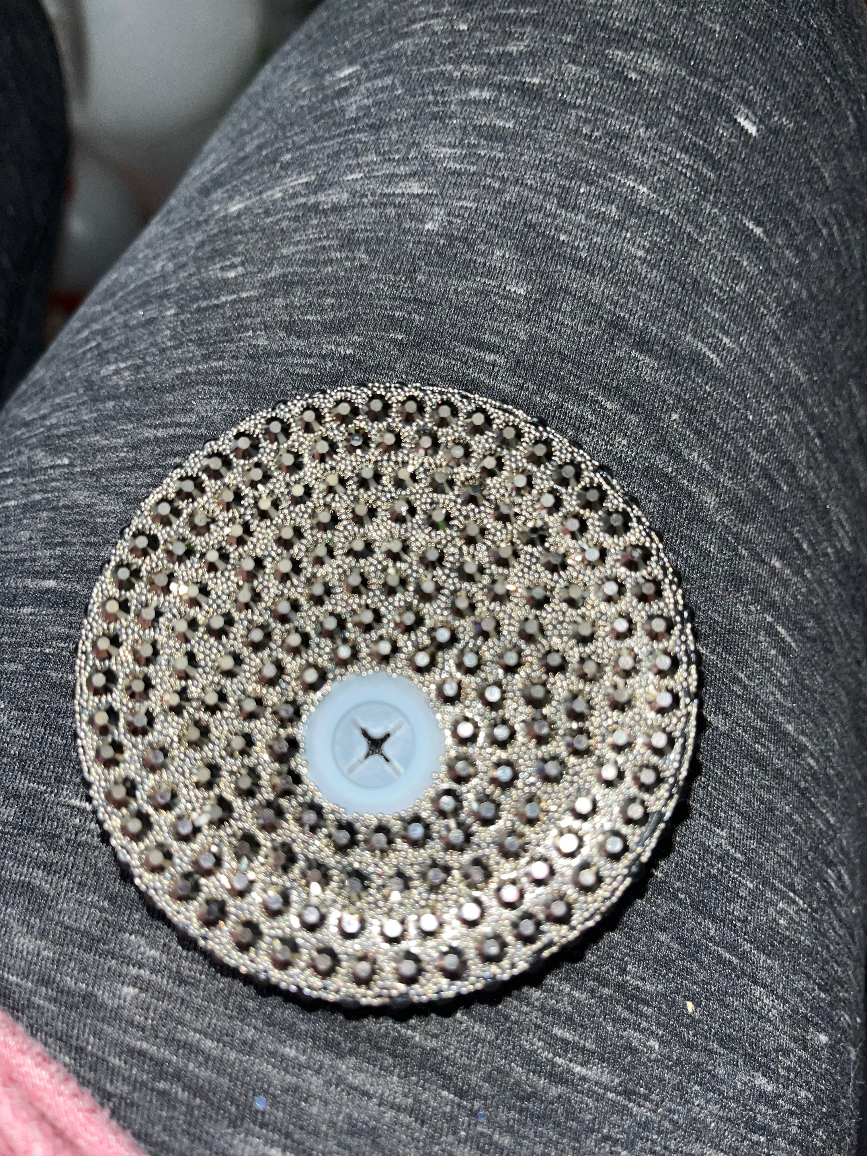 Grey black rhinestone lid
