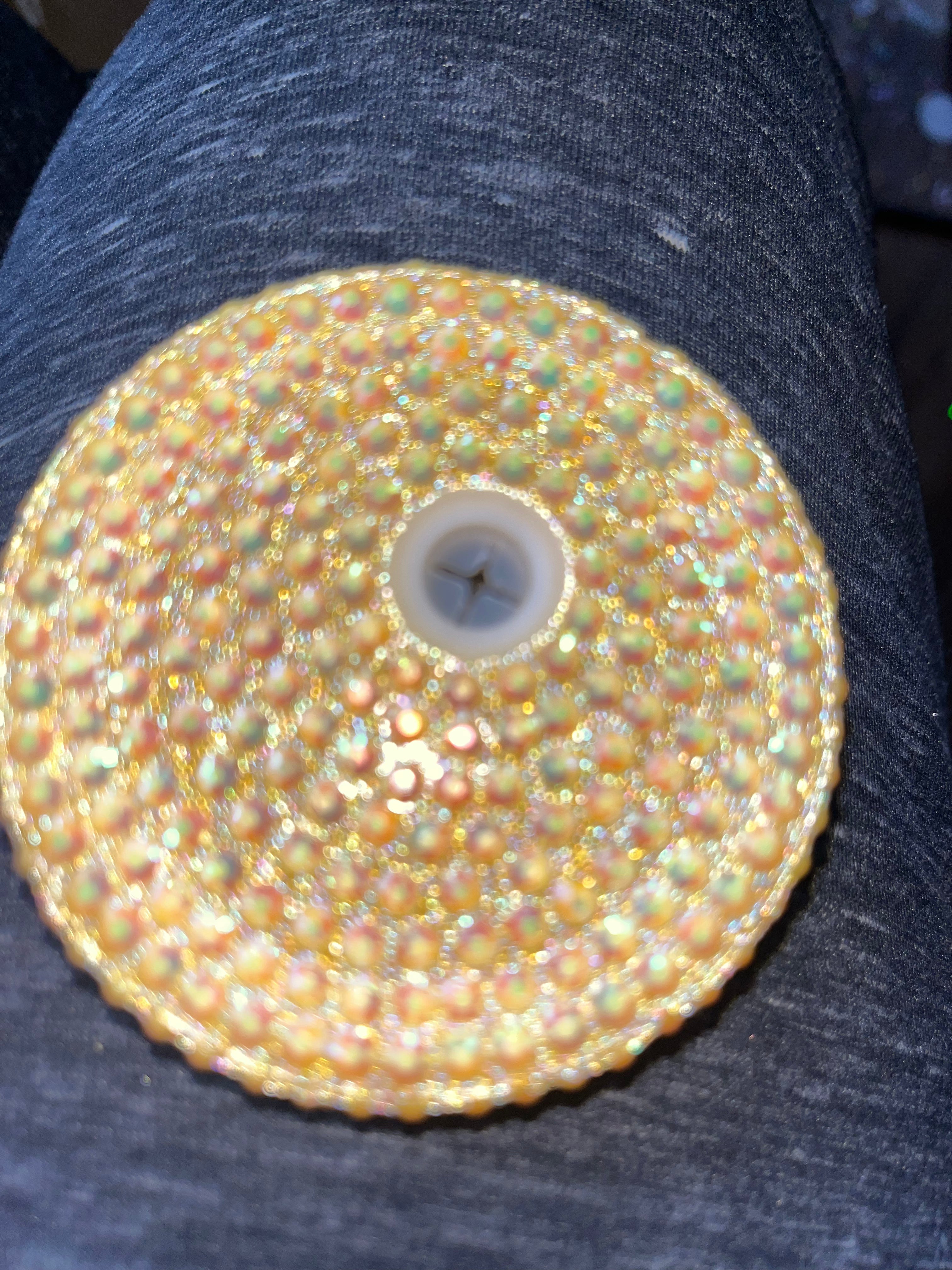 Yellow rhinestone lid