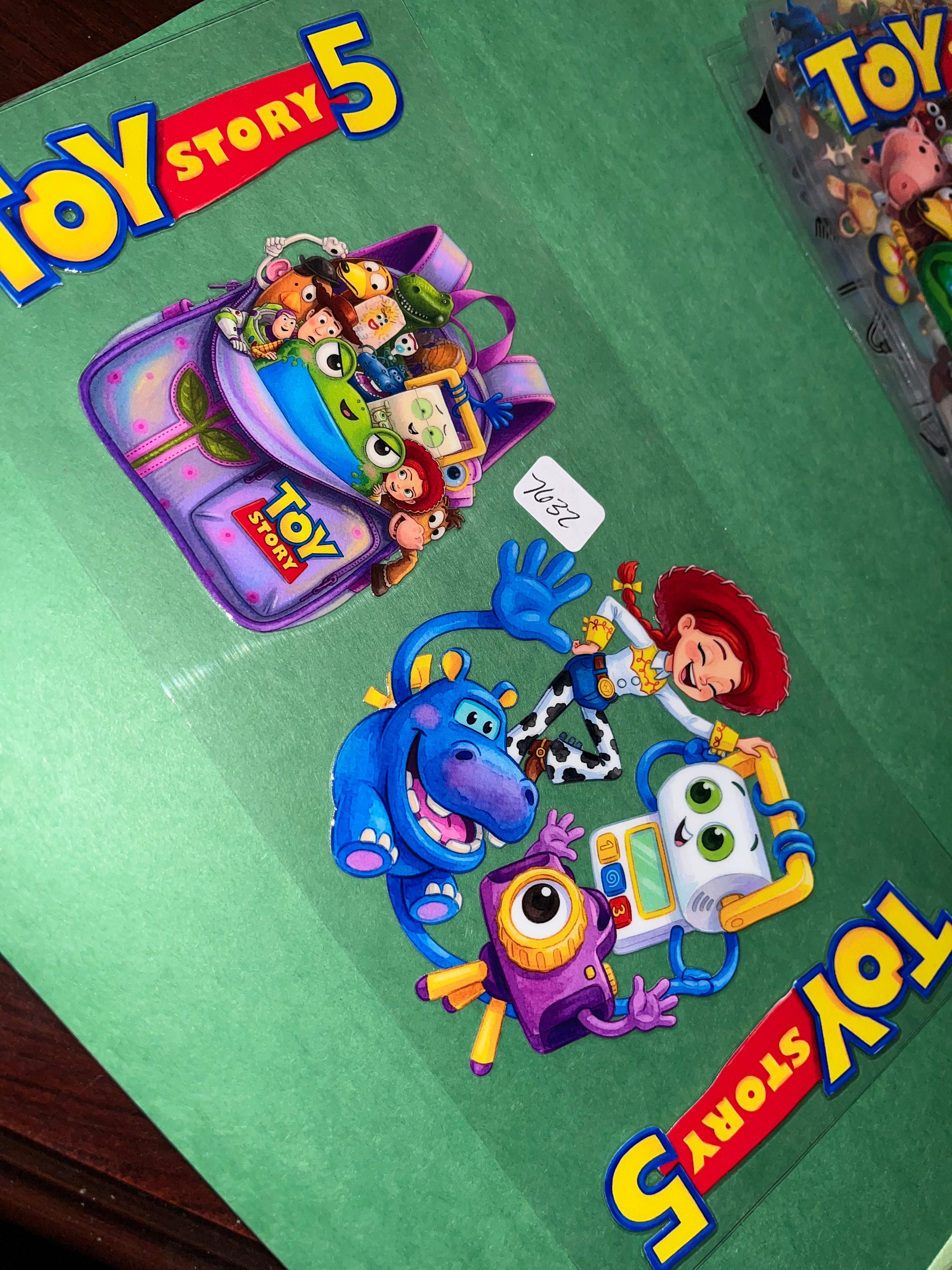 7632