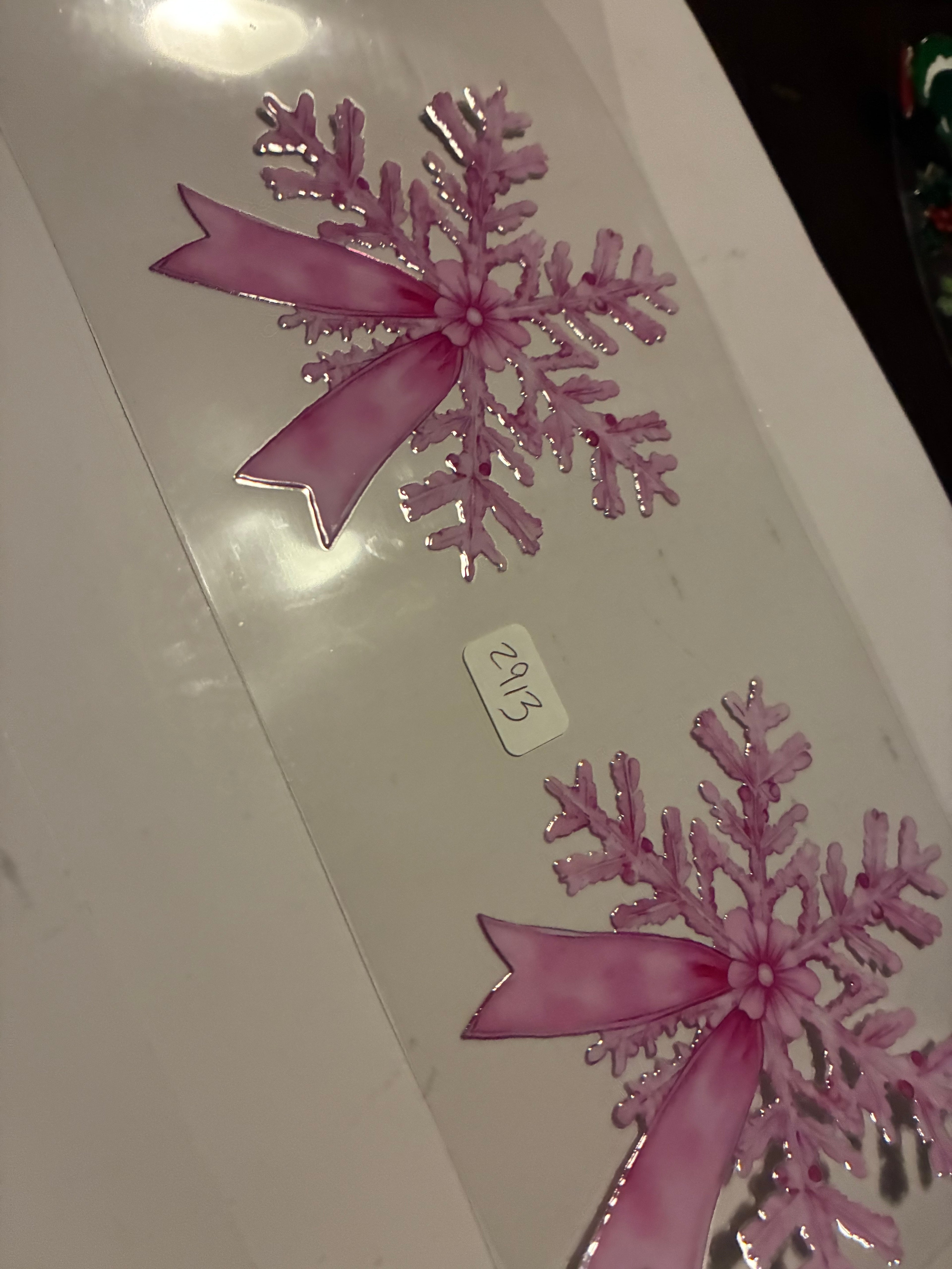 Pink snowflake 2913