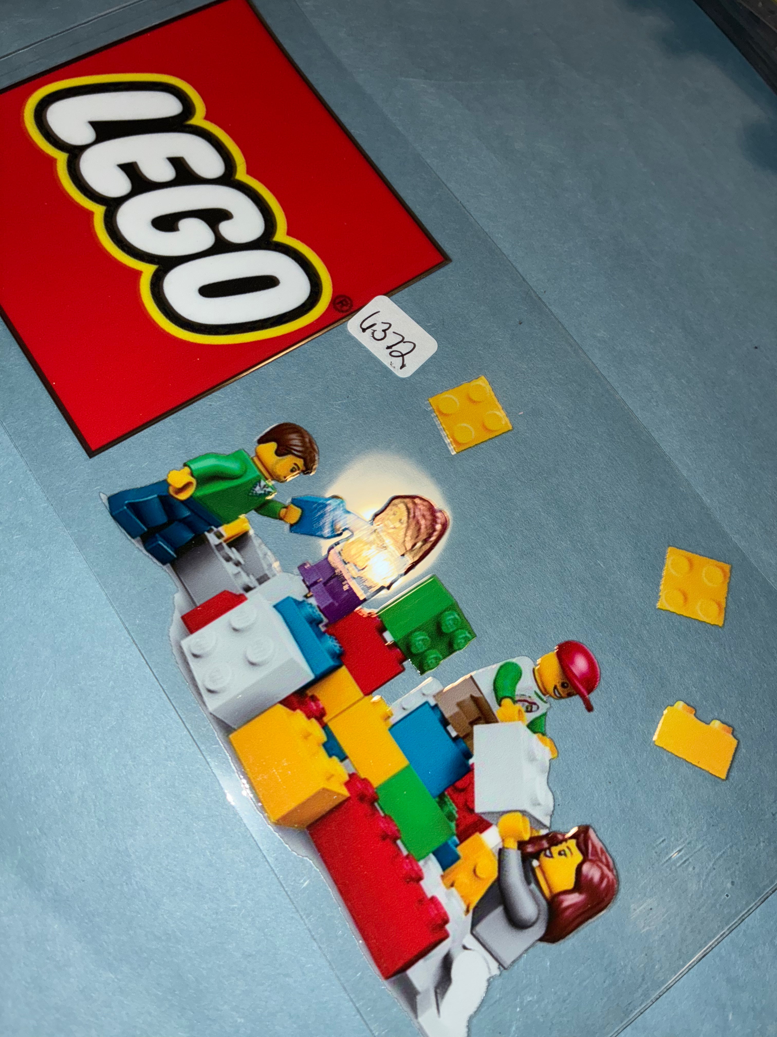 6372