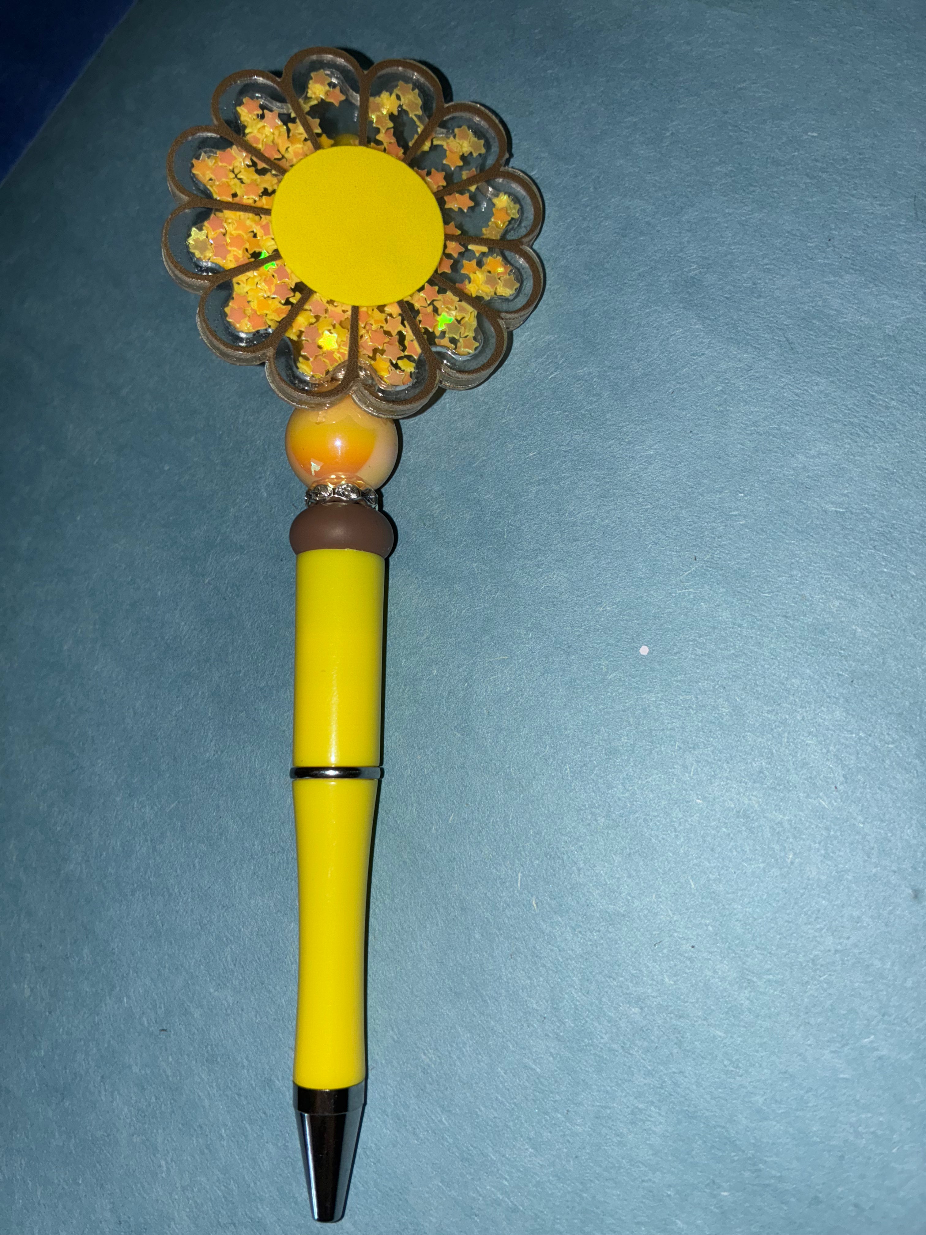 Flower pen