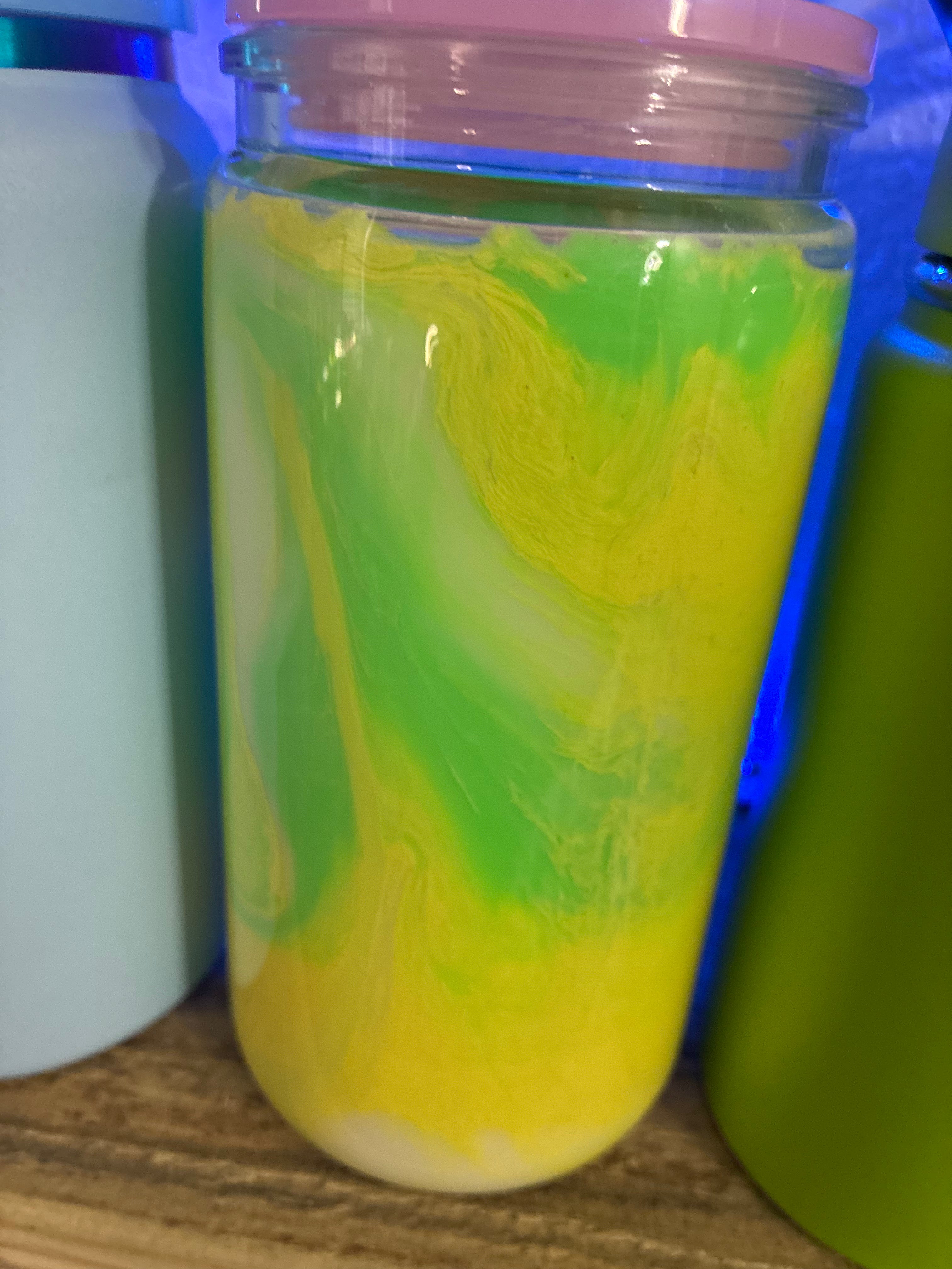 Paint cup