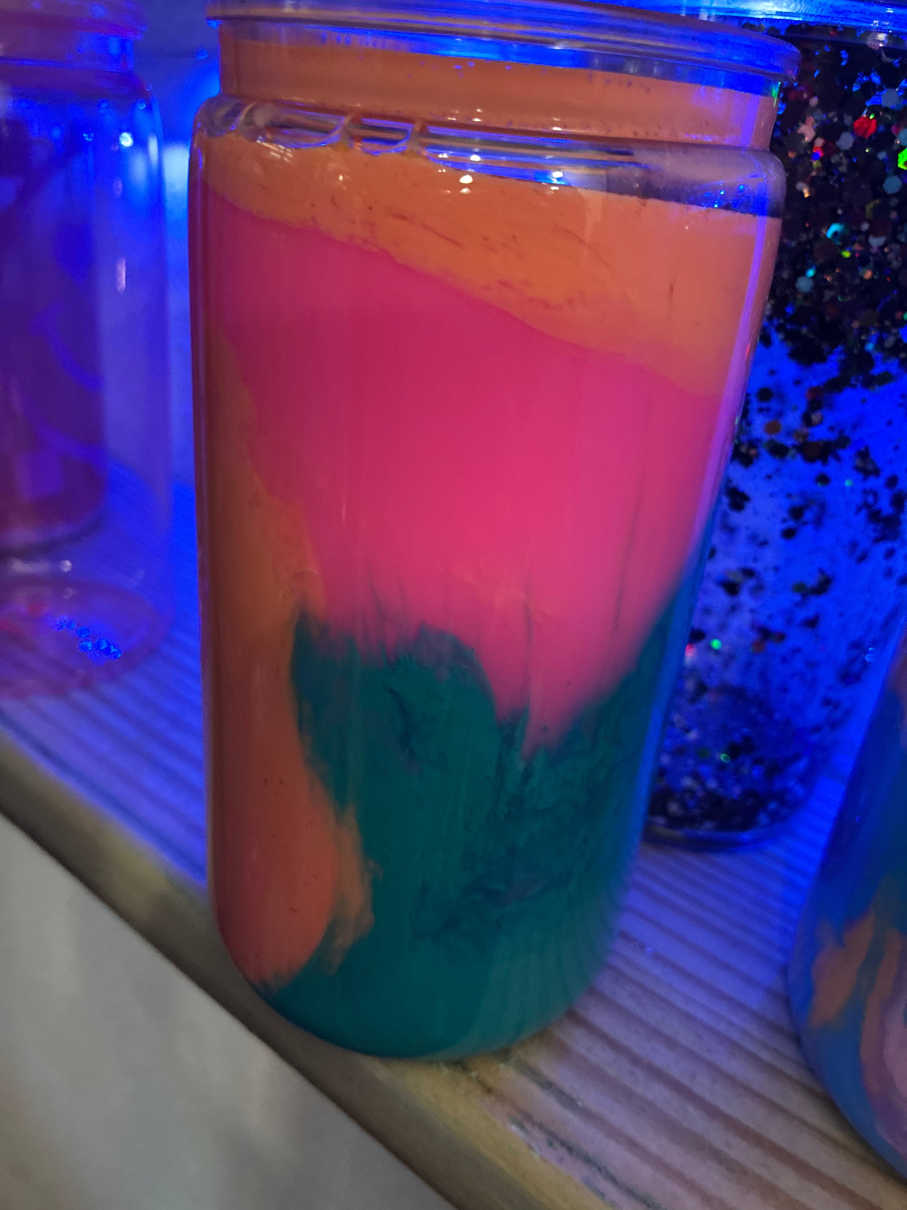 Paint cup