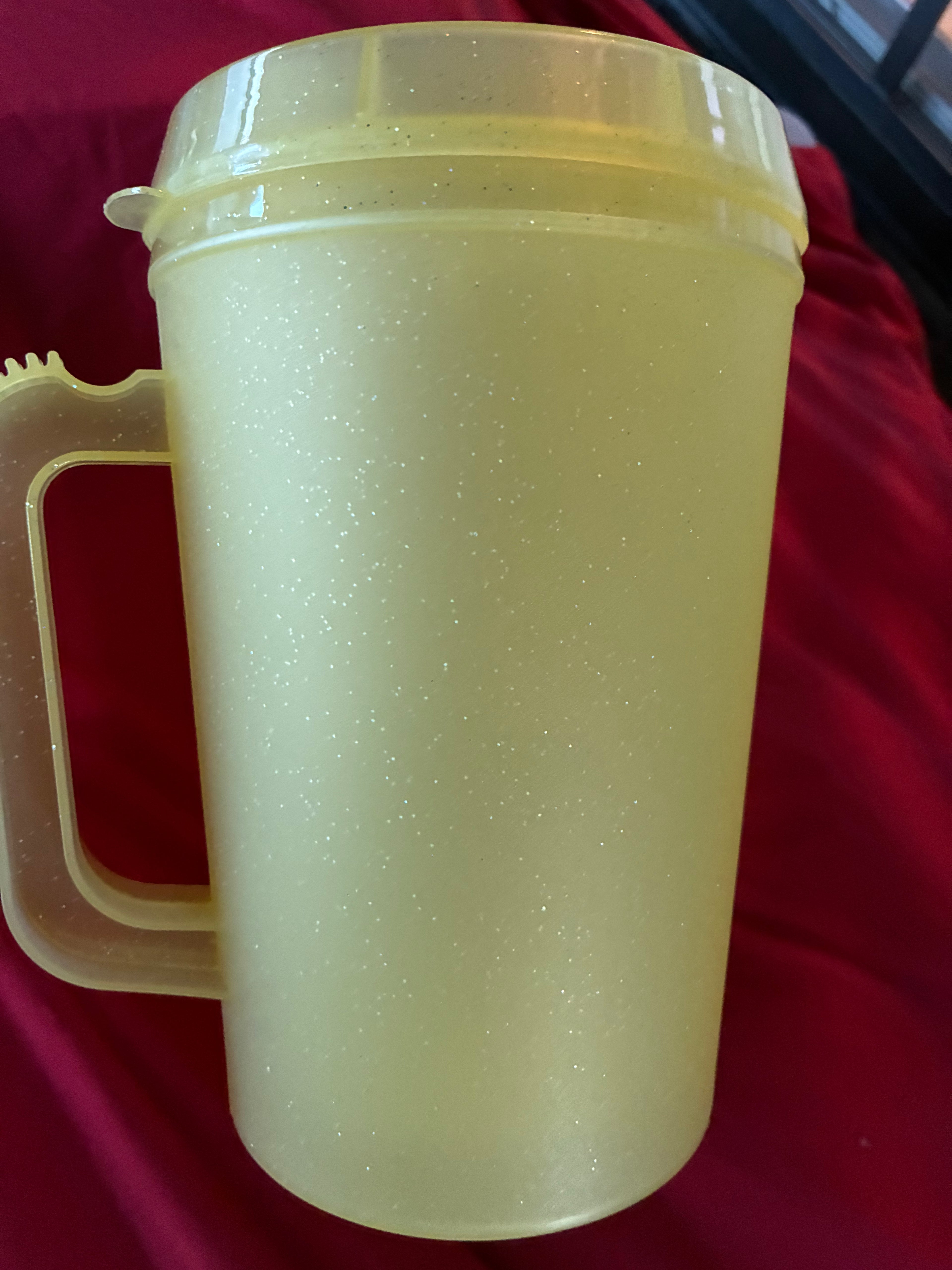34oz yellow glitter trucker cup