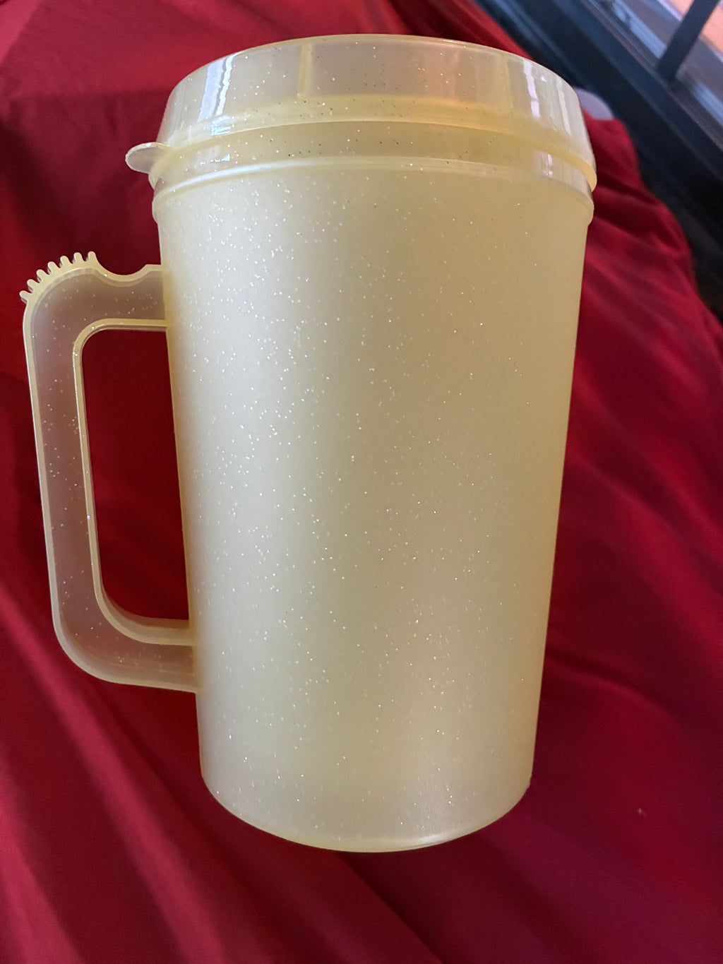34oz yellow glitter trucker cup