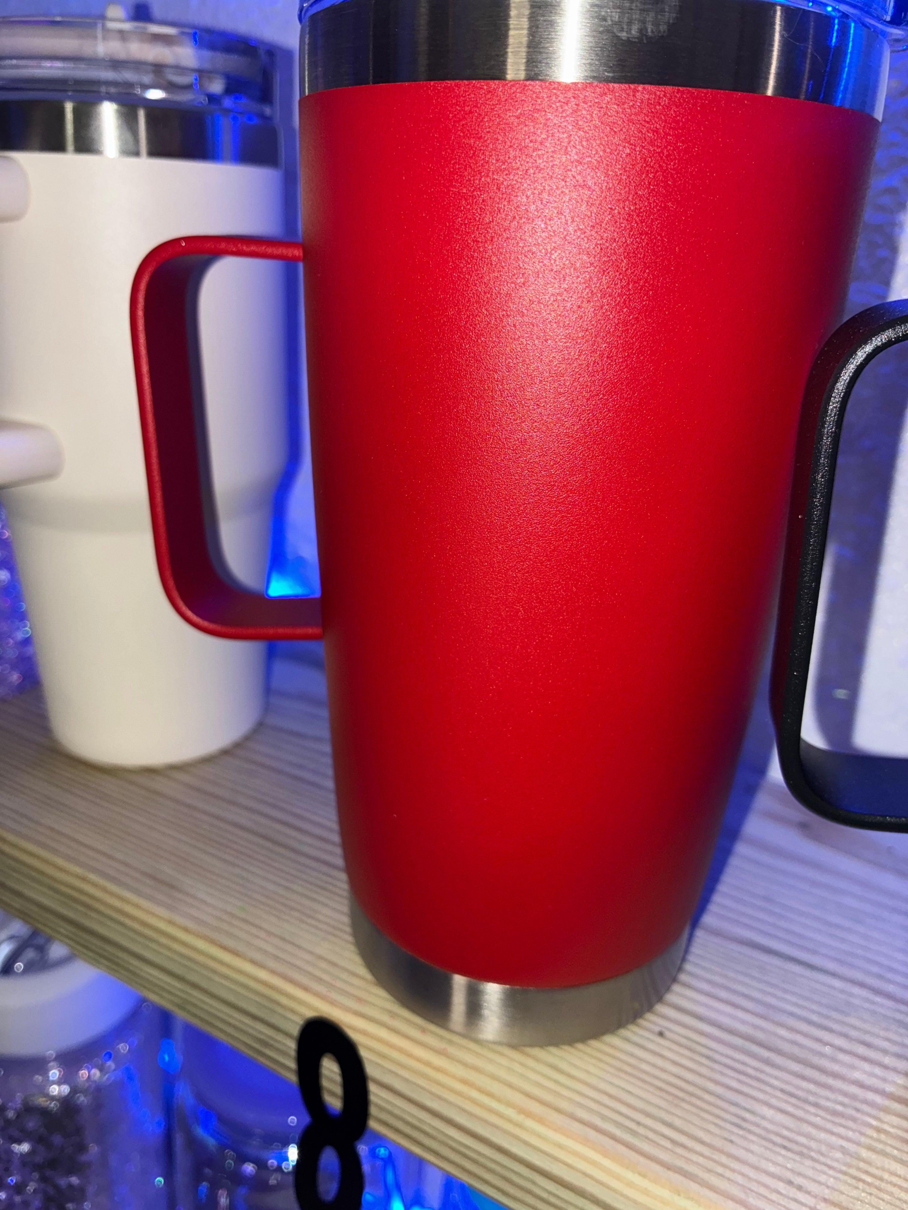 20oz red coffee cup