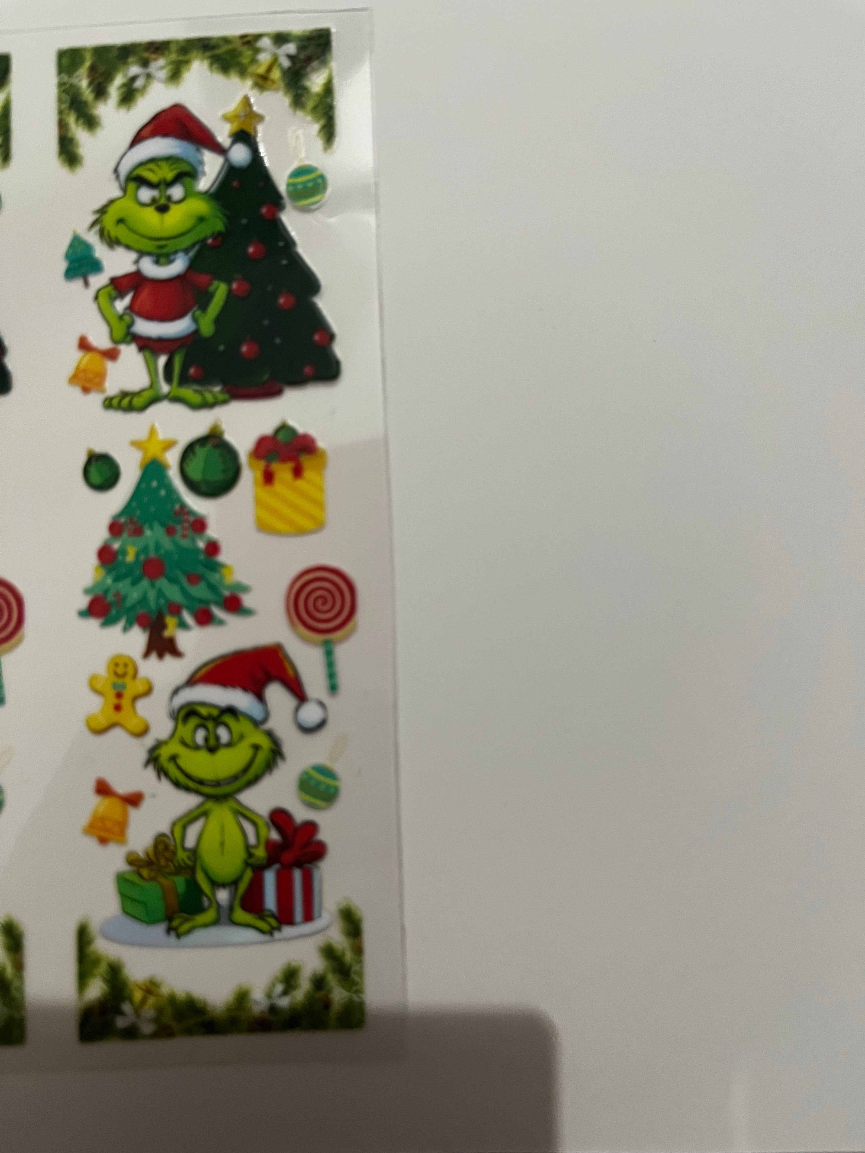 Grinch with tree pen wrap 546