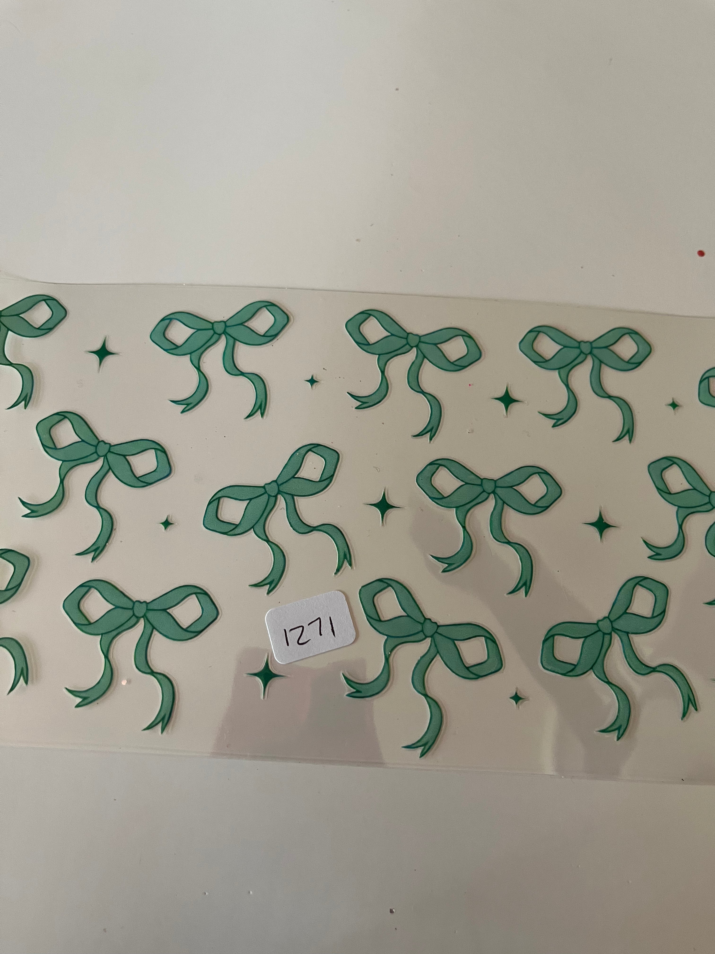 Teal green bows 1271