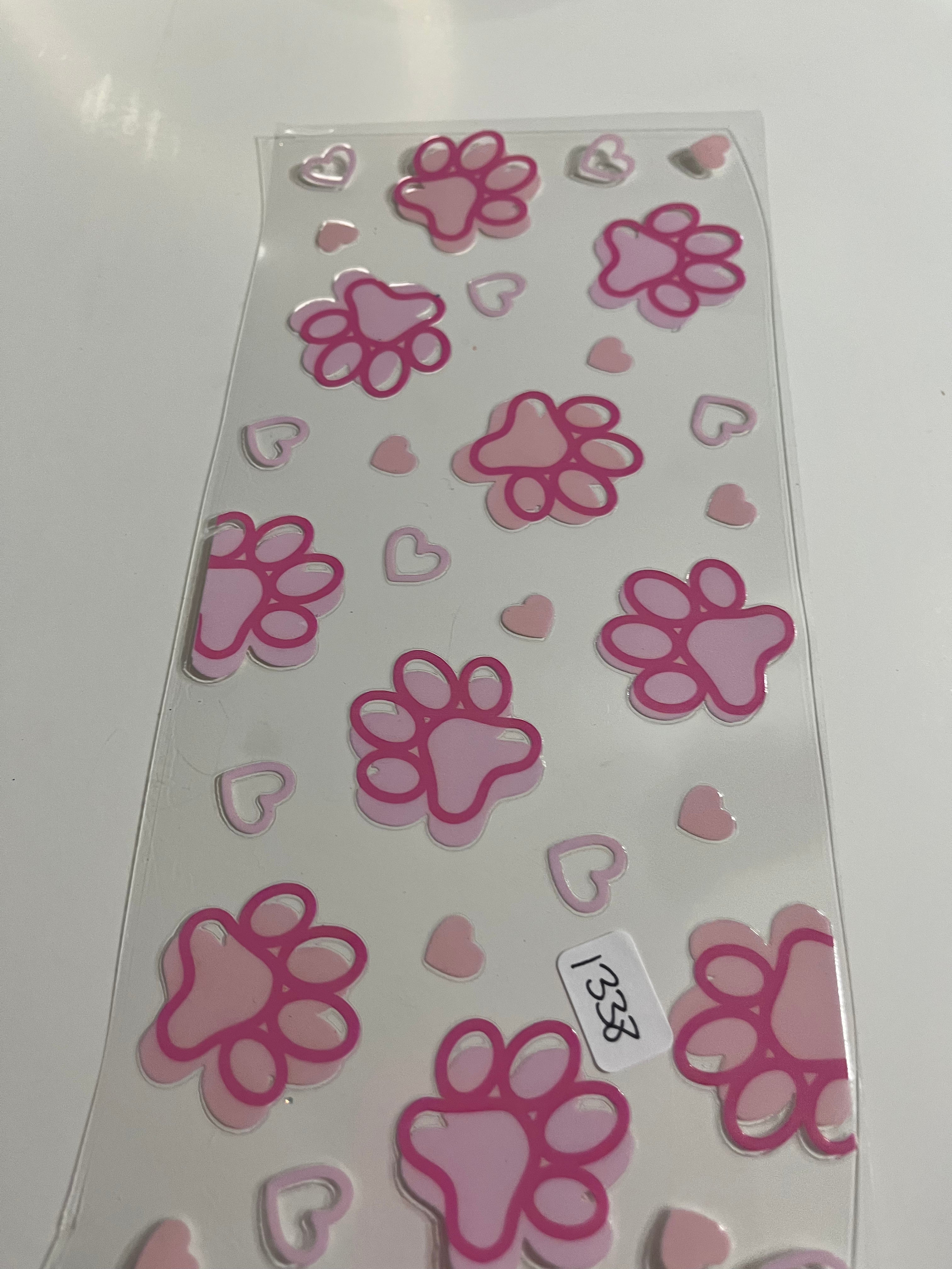 Pink paws and hearts 1338