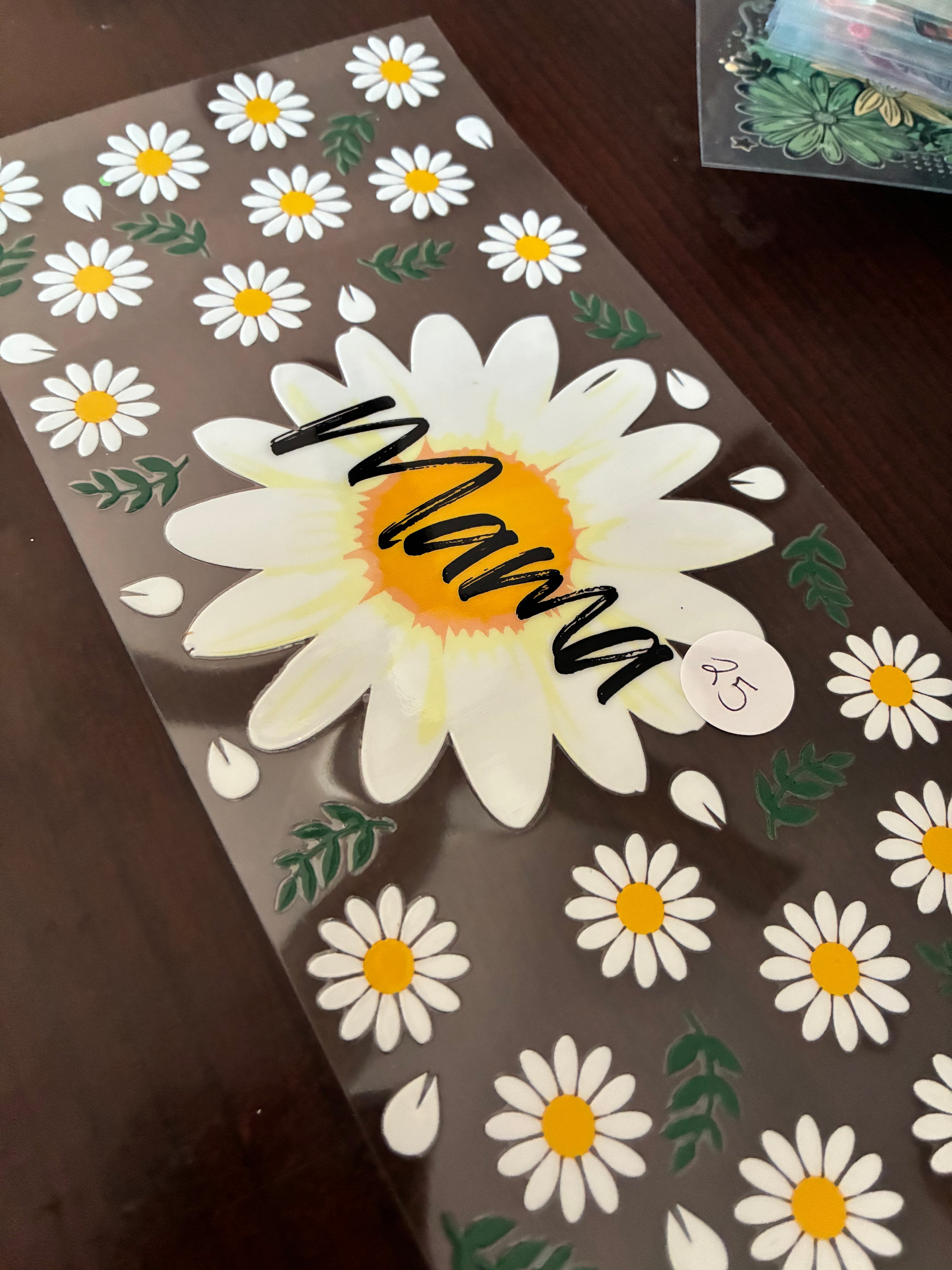 Mama Daisy 25